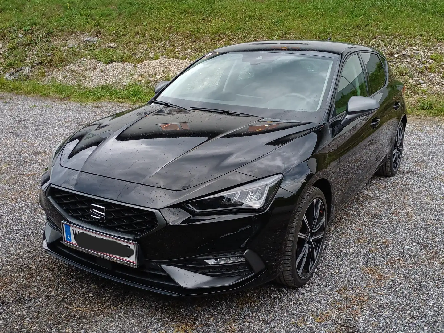 SEAT Leon e-Hybrid Leon FR - Hybrid 204PS Czarny - 1