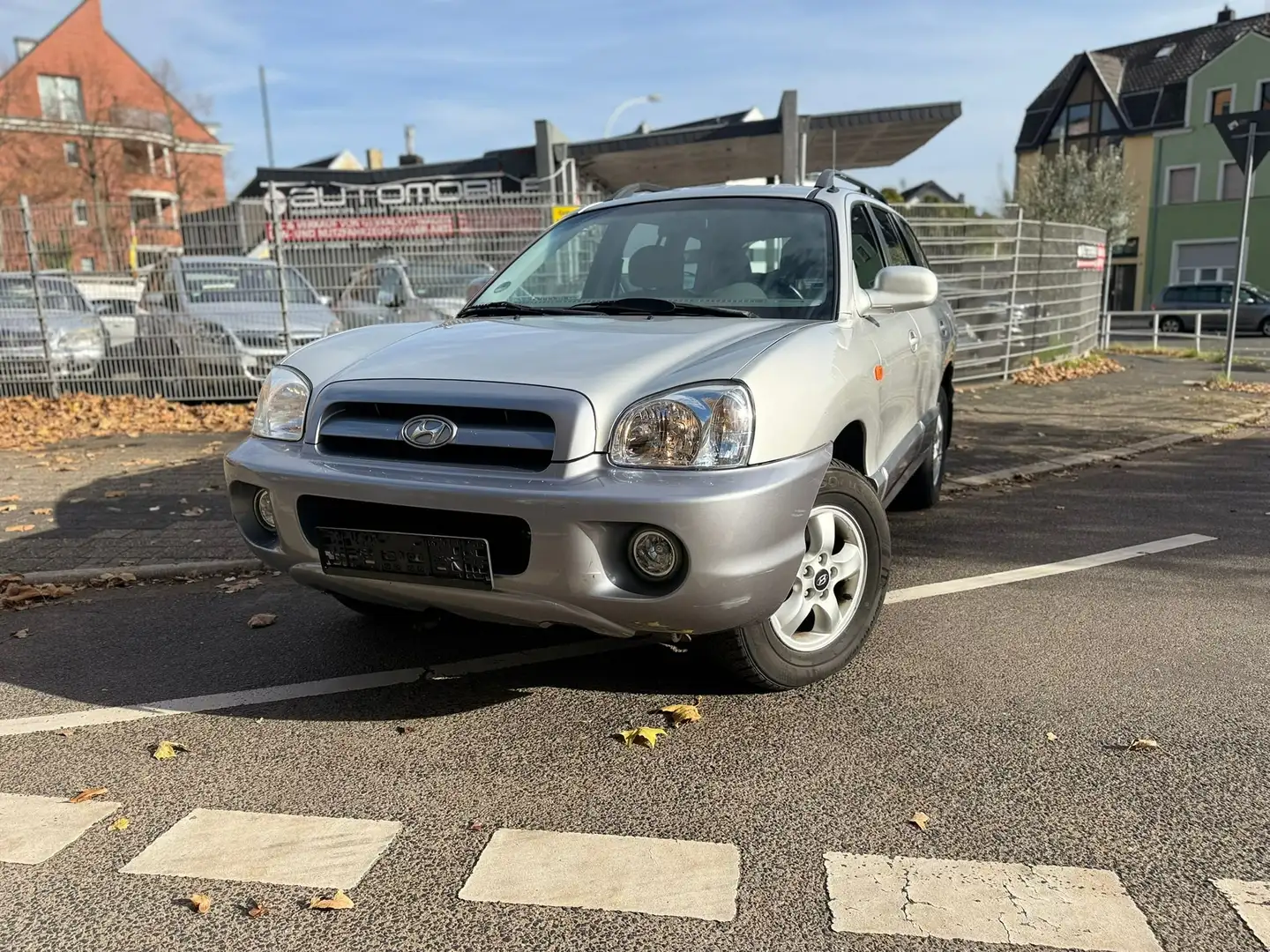 Hyundai SANTA FE 2.4 GLS (4WD)*2.Hand*TÜV&ServiceNEU*SHZ*AHK* Silber - 1