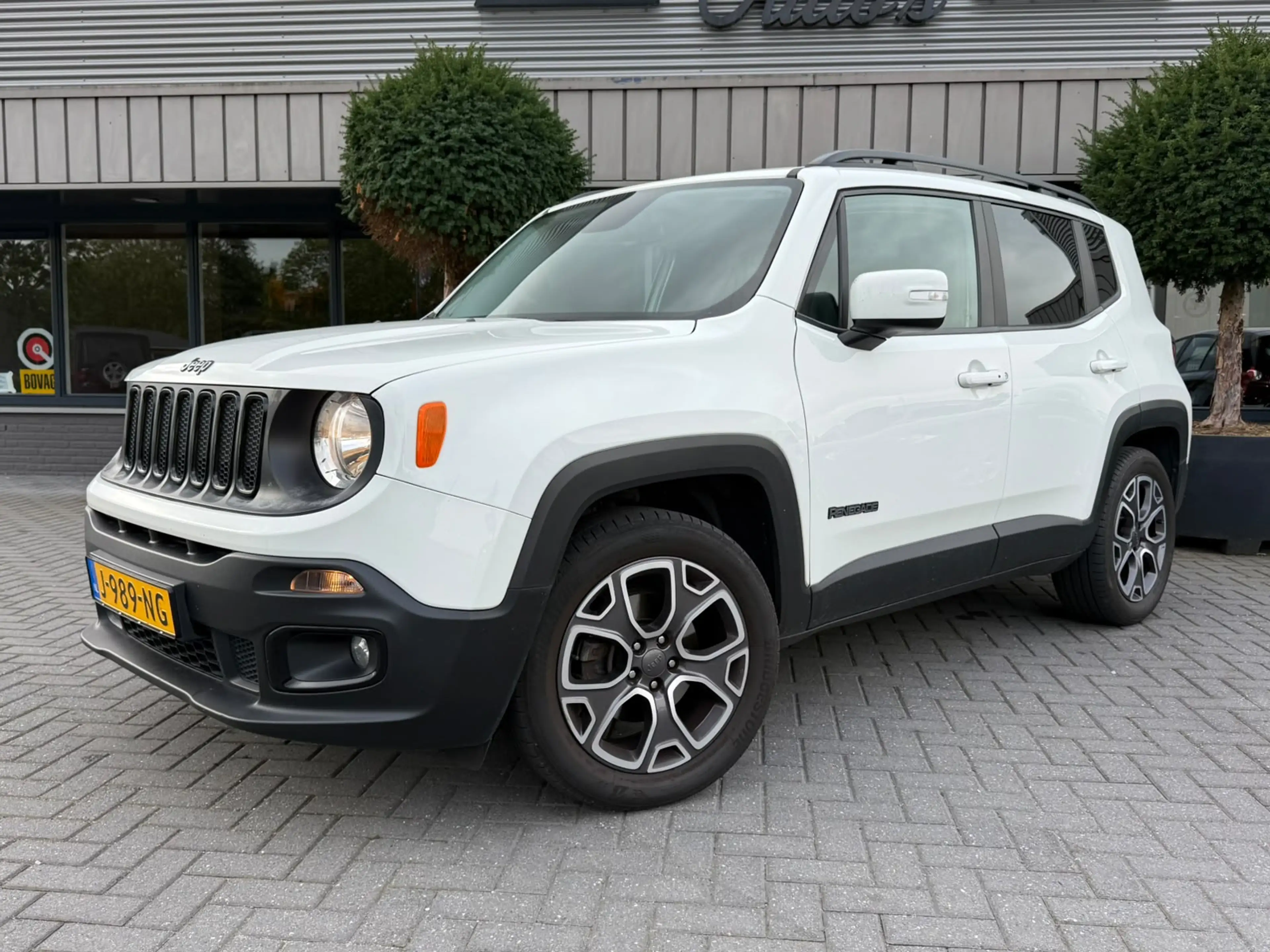 Jeep Renegade 1.6 E-Torq Longitude Keyless Navigatie PDC — photo 3