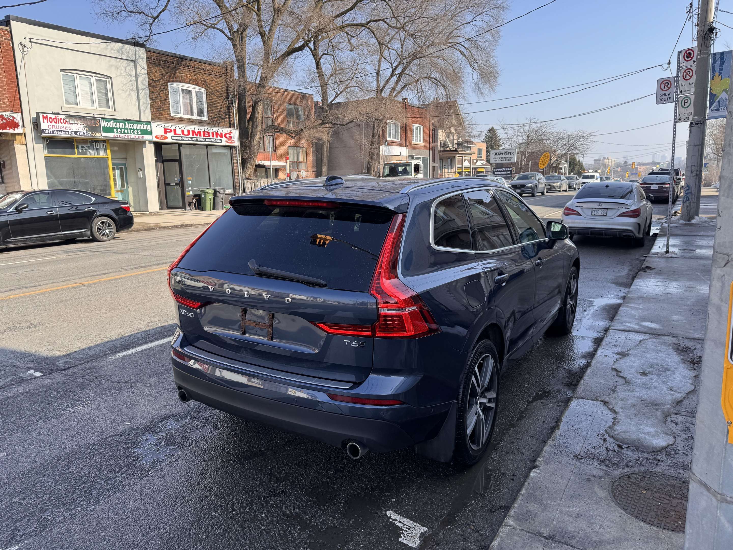 2019 Volvo XC60 !!! T6 MOMENTUM !!! CERTIFIED !!! ONE OWNER !!! alt 4