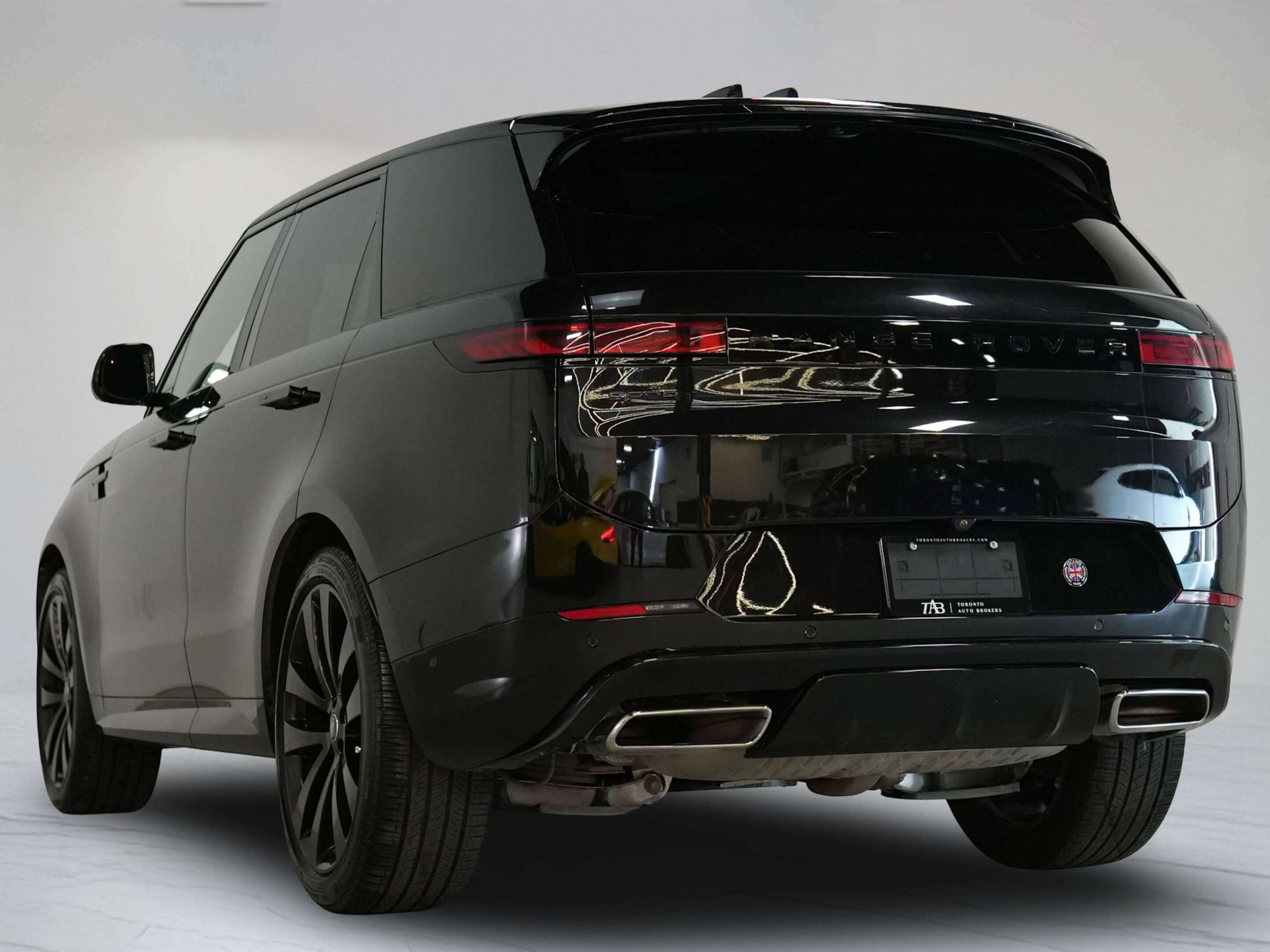 used 2025 Land Rover Range Rover Sport car, priced at $103,900