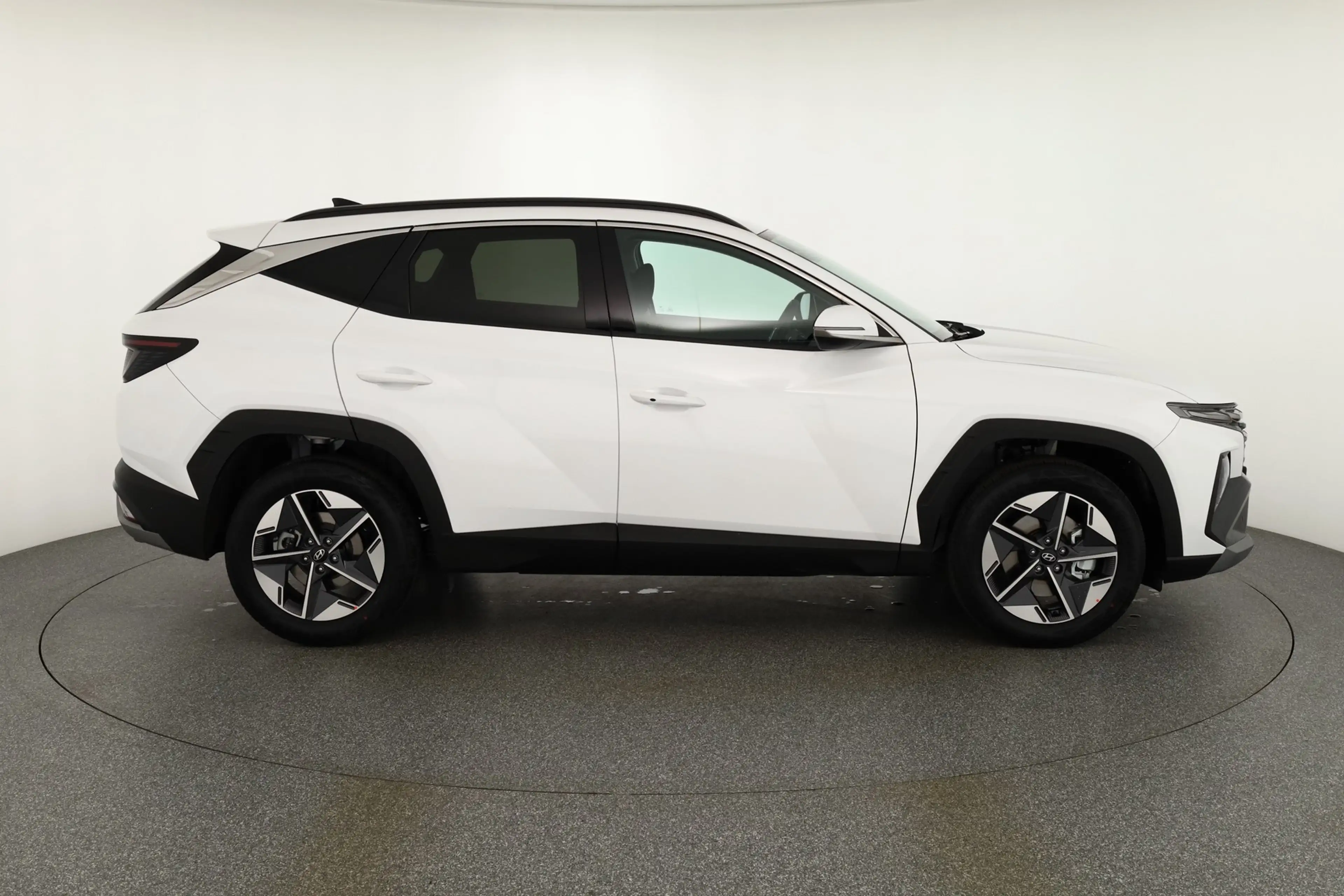 Hyundai TUCSON 1.6 T-GDI Aut. LED Navi Kamera — photo 6