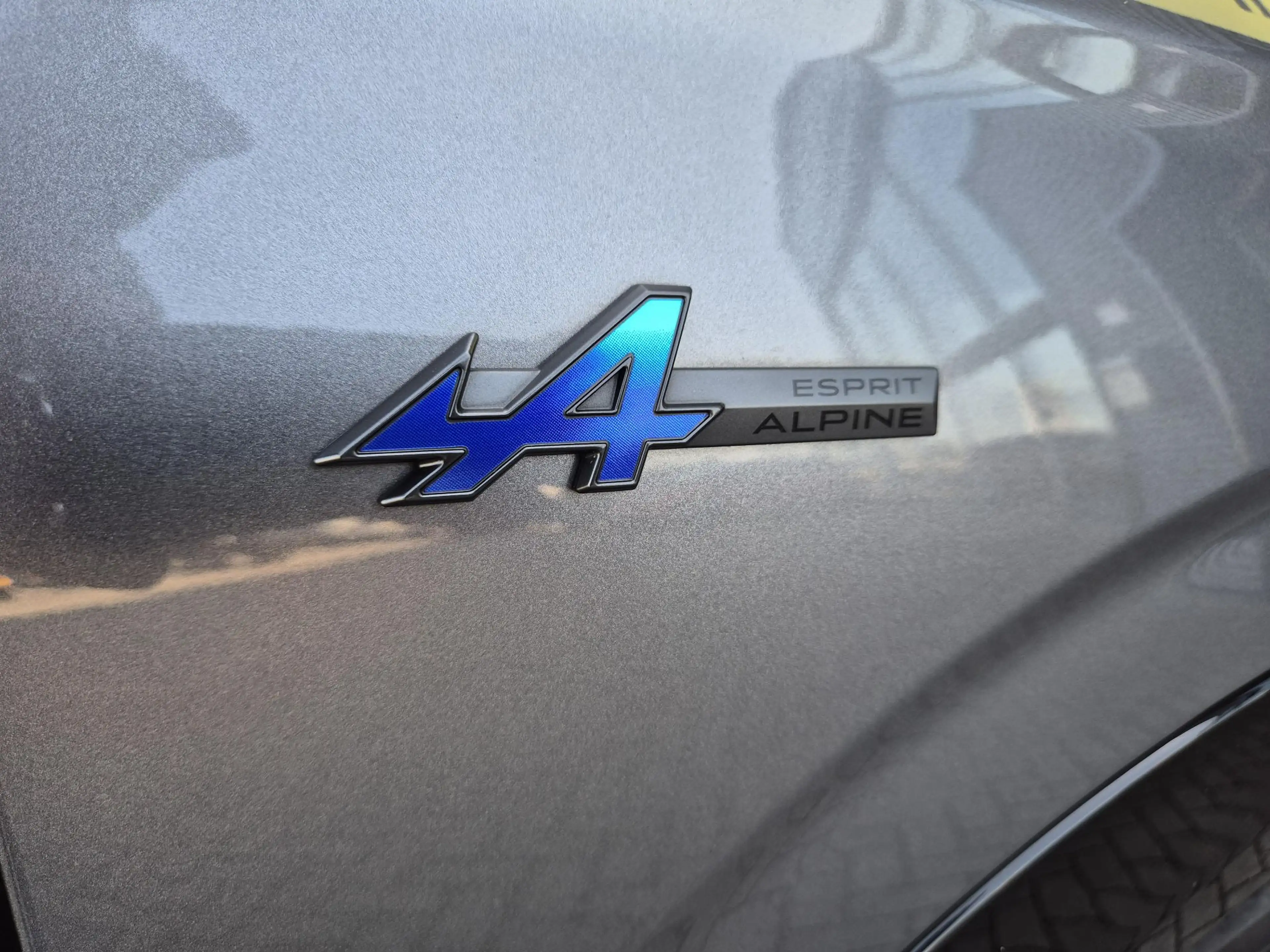 Renault Austral E-Tech full hybrid 200 techno esprit Alpine Trekha — photo 35
