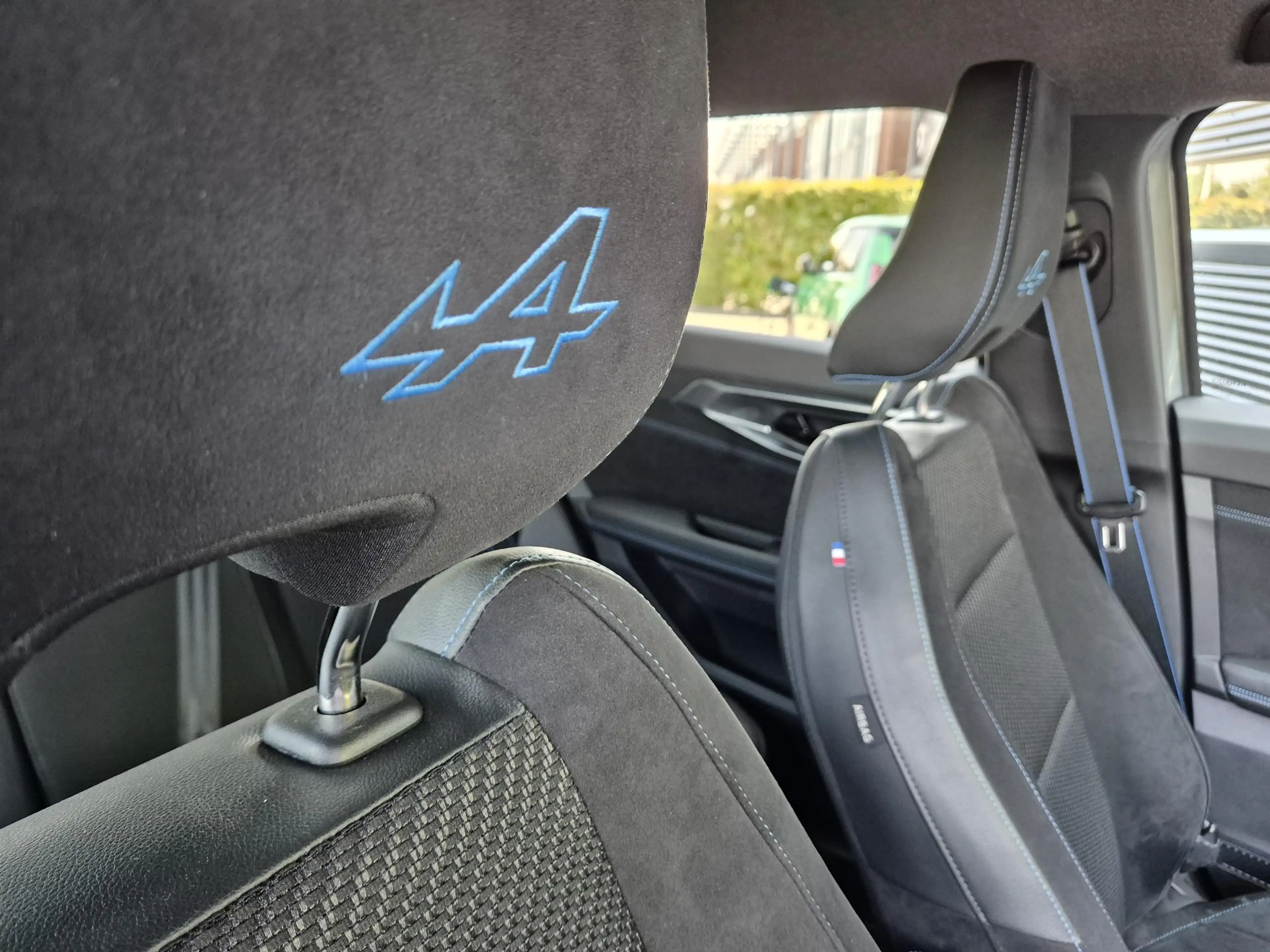 Renault Austral E-Tech full hybrid 200 techno esprit Alpine Trekha — photo 32