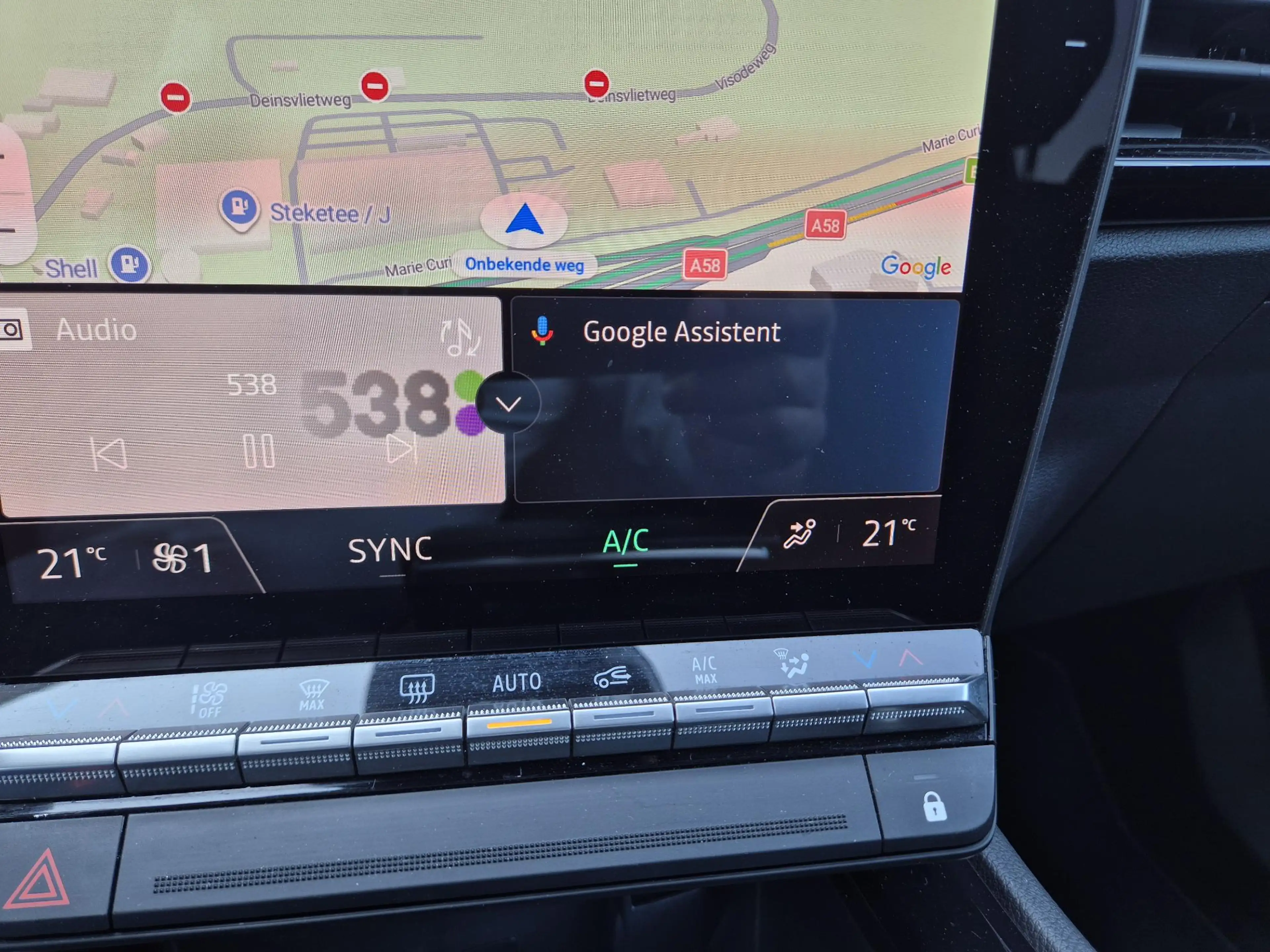 Renault Austral E-Tech full hybrid 200 techno esprit Alpine Trekha — photo 17