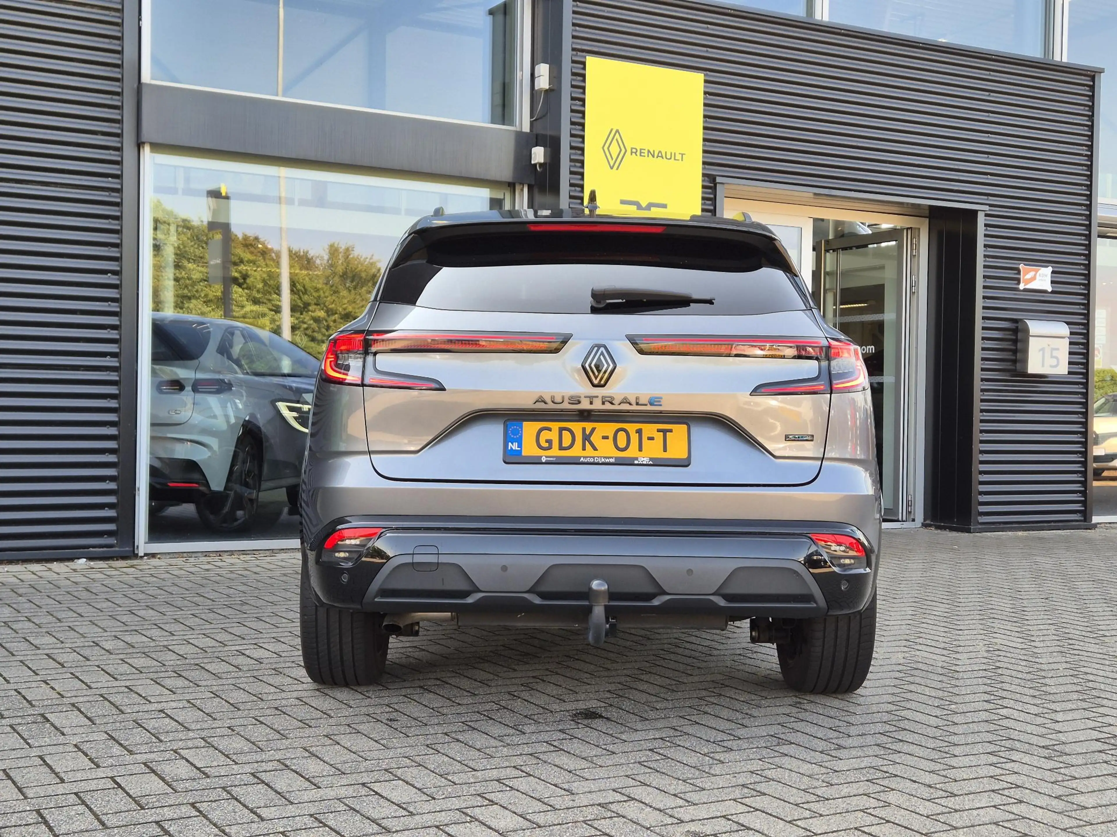 Renault Austral E-Tech full hybrid 200 techno esprit Alpine Trekha — photo 7