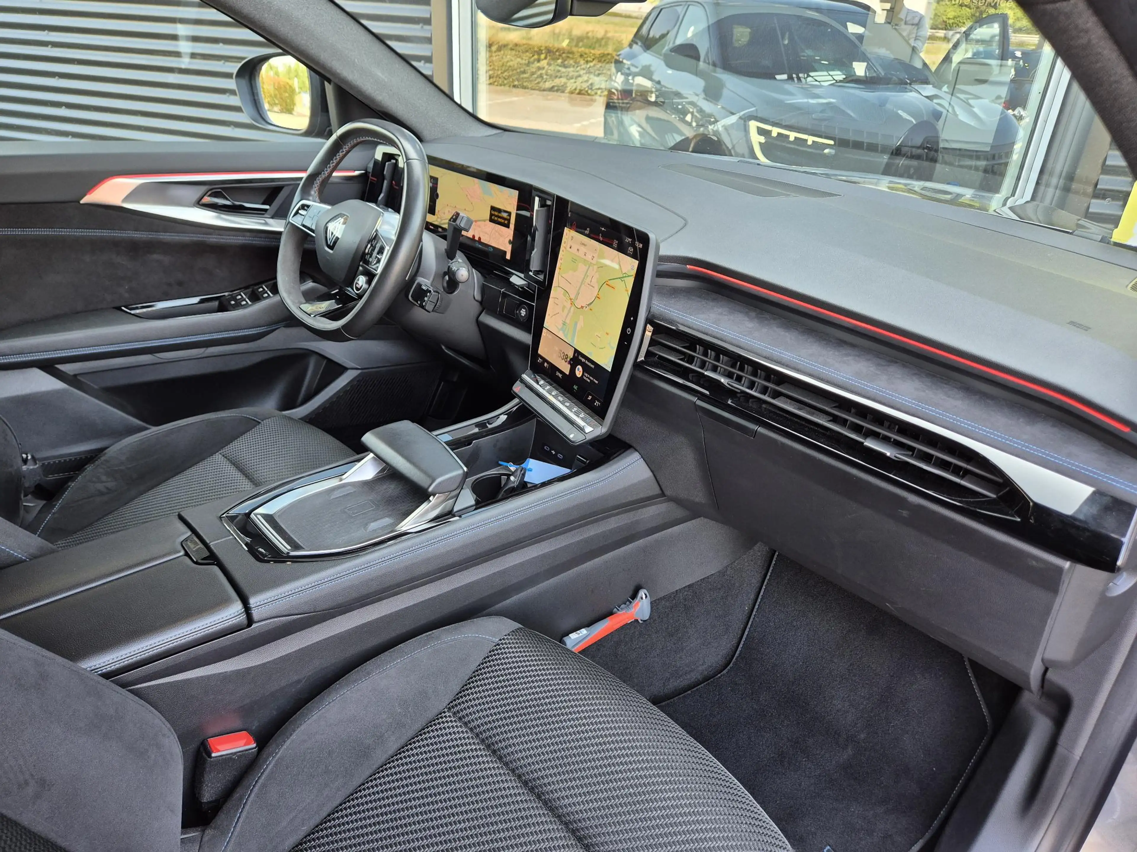 Renault Austral E-Tech full hybrid 200 techno esprit Alpine Trekha — photo 31