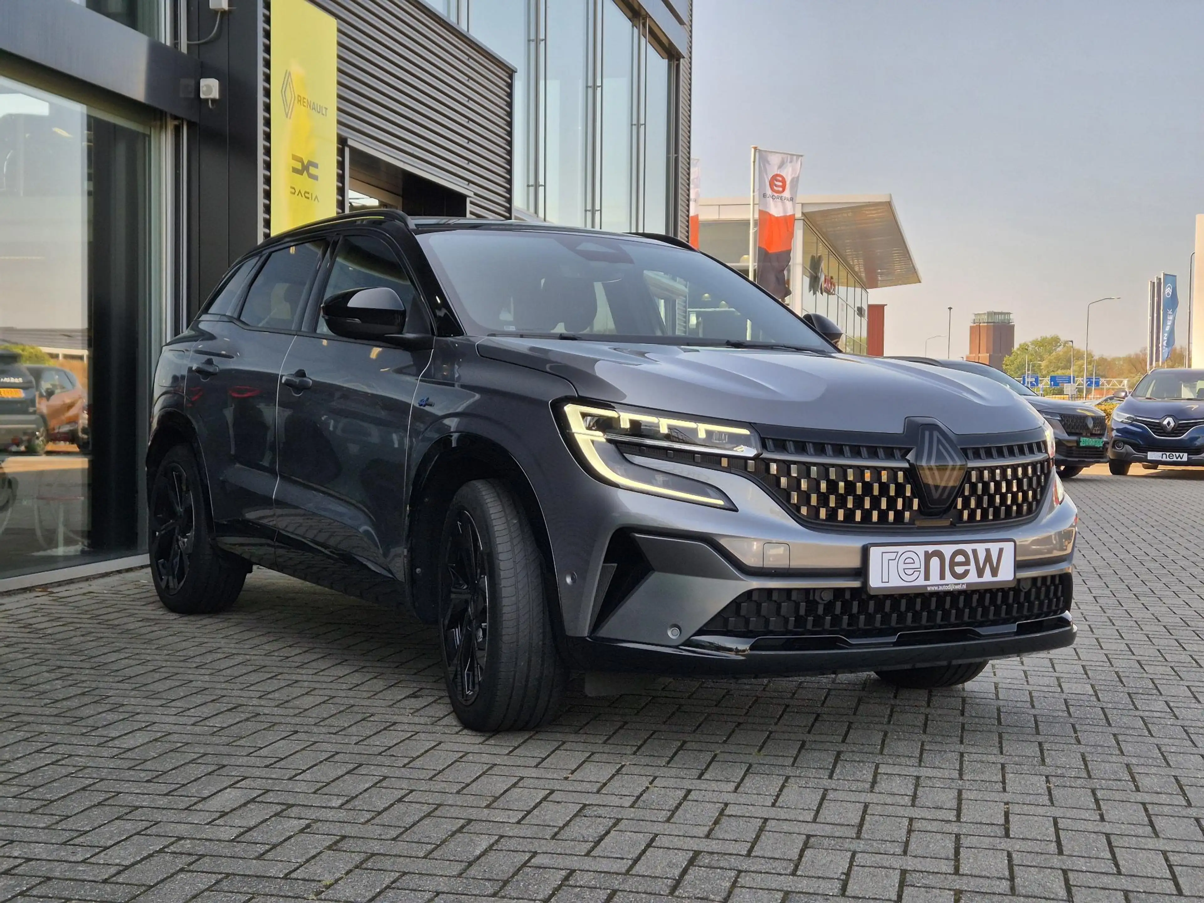 Renault Austral E-Tech full hybrid 200 techno esprit Alpine Trekha — photo 4