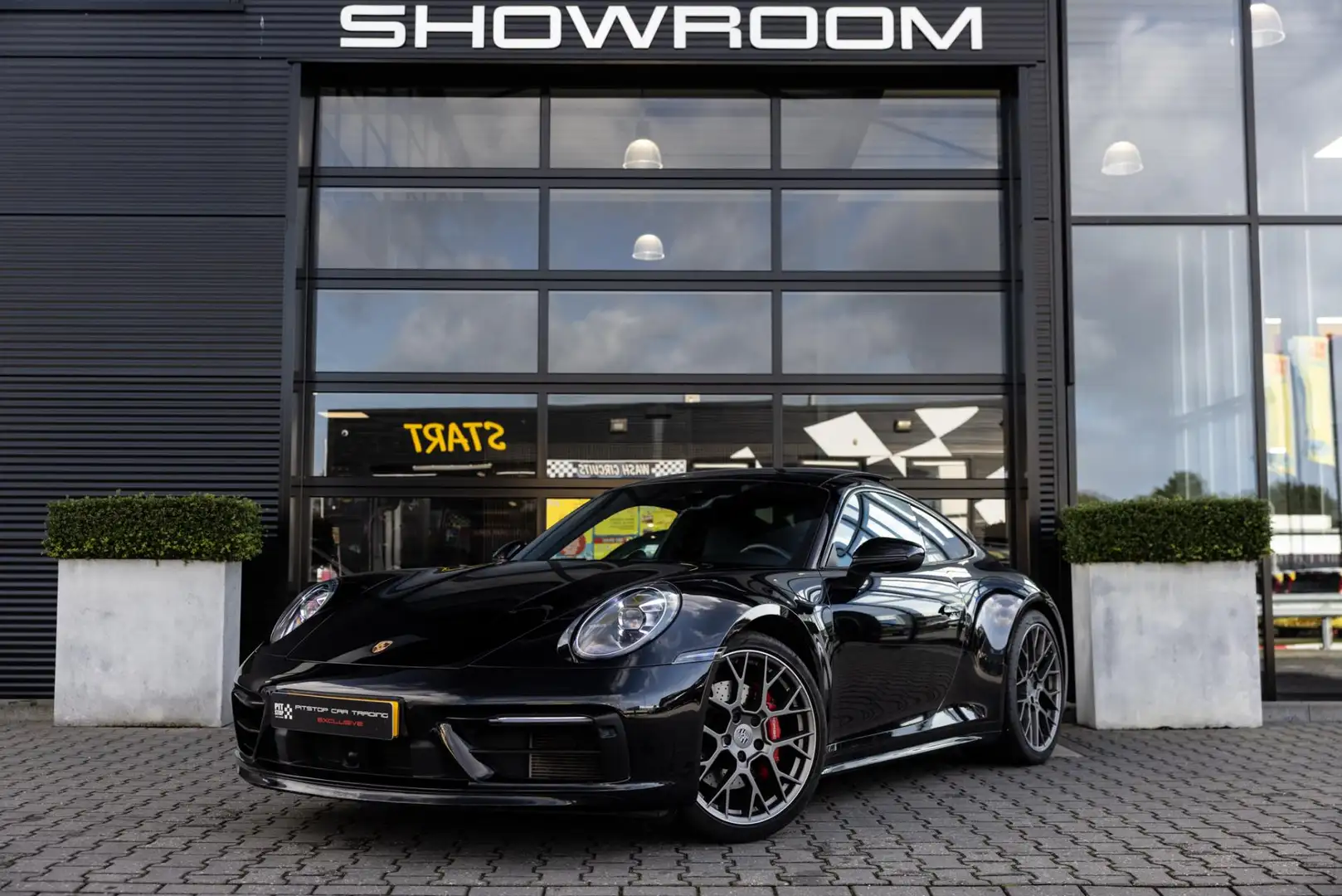Porsche 992 992 3.0 Carrera 4 S, 450 PK, Sport Design, 18-weg Noir - 2