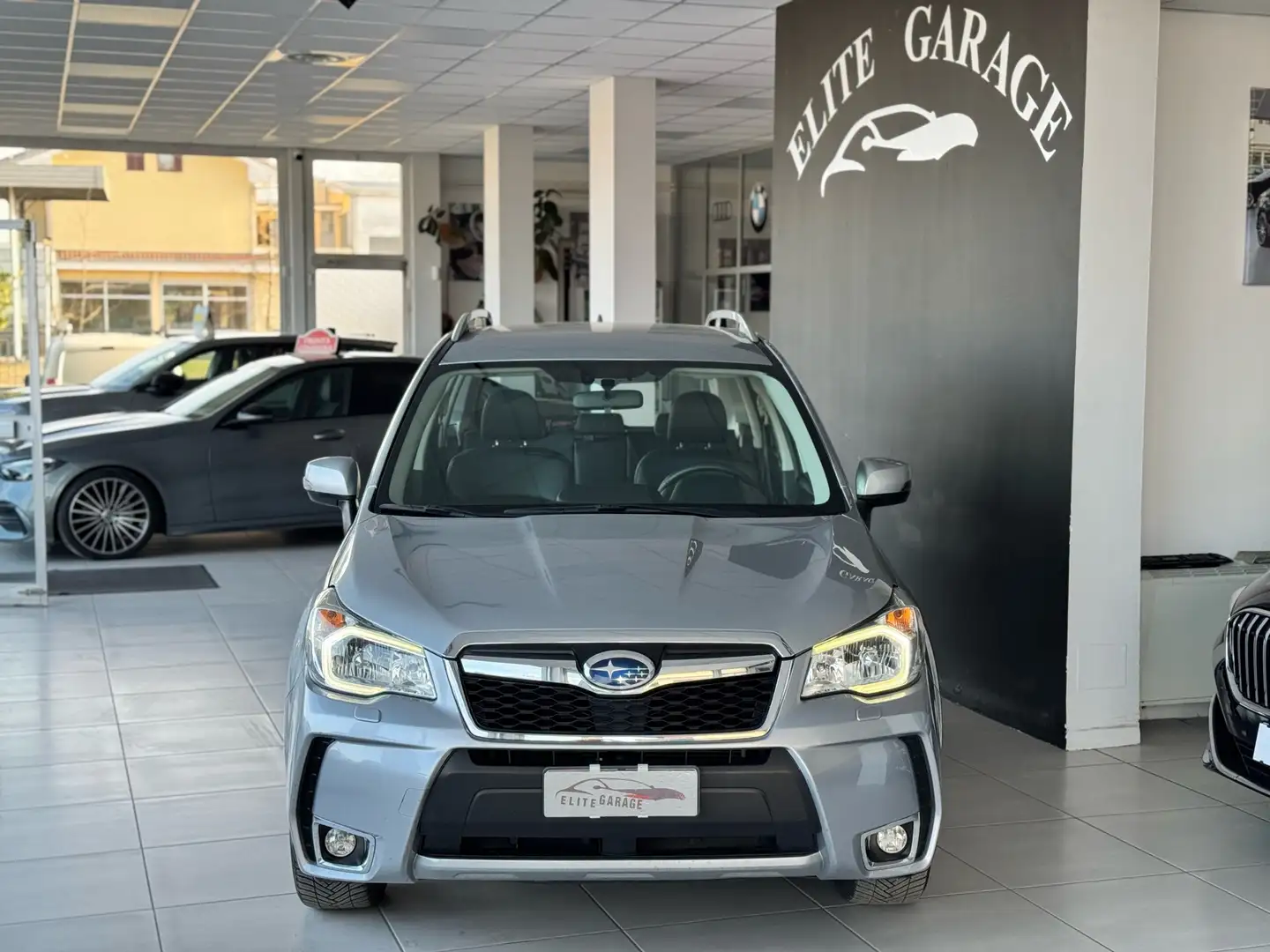 Subaru Forester 2.0d-L Style Euro6 Navi Led Cruise Grigio - 2