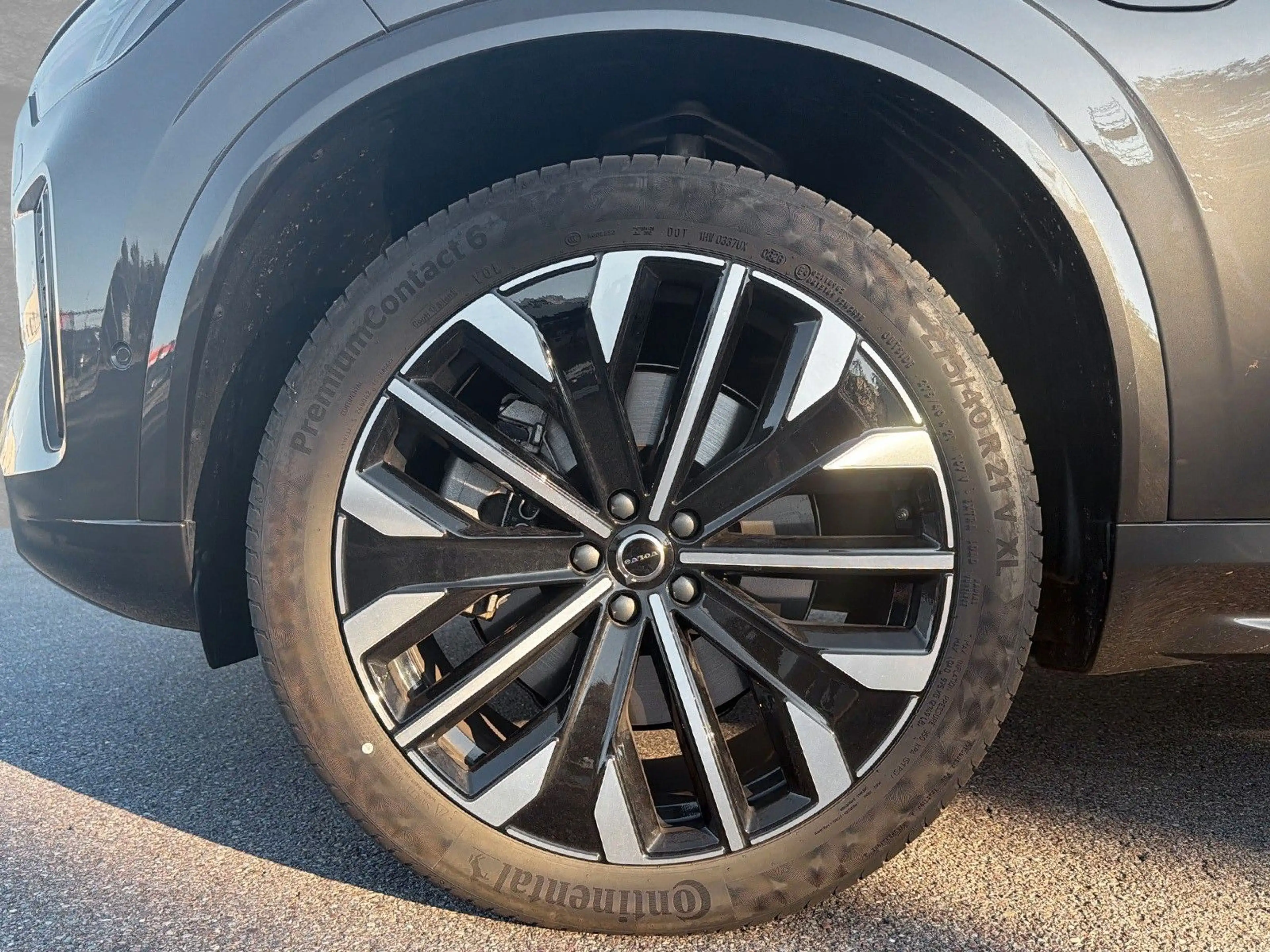 Volvo XC90 T8 AWD Plus Dark 7-Sitzer ACC BLIS HUD SD — photo 2
