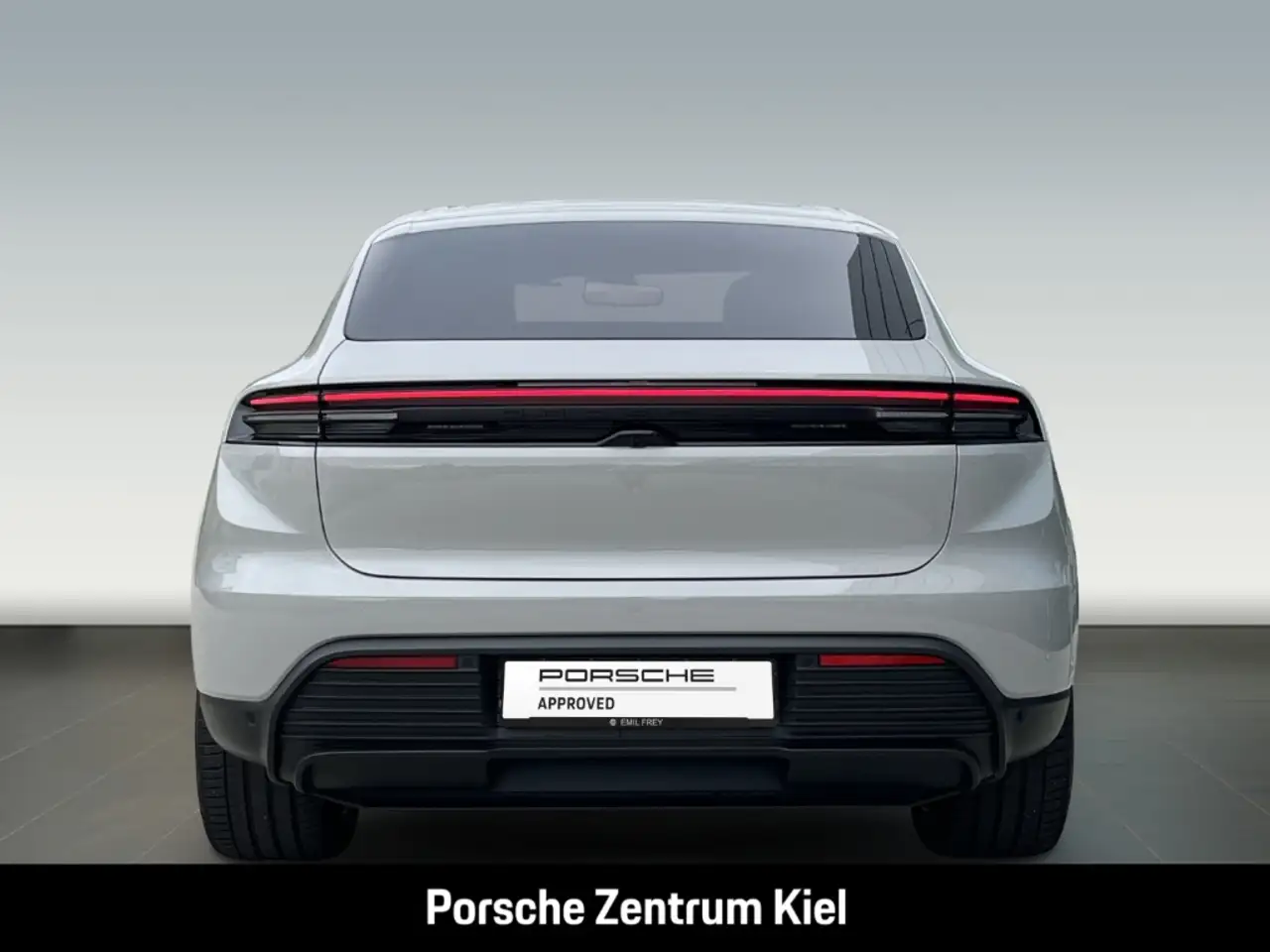 Porsche Macan 2026
