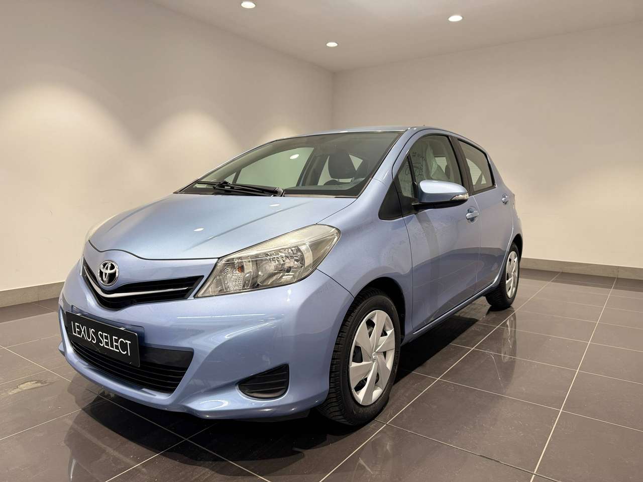 Toyota Yaris Yaris III 2011 5p 1.0