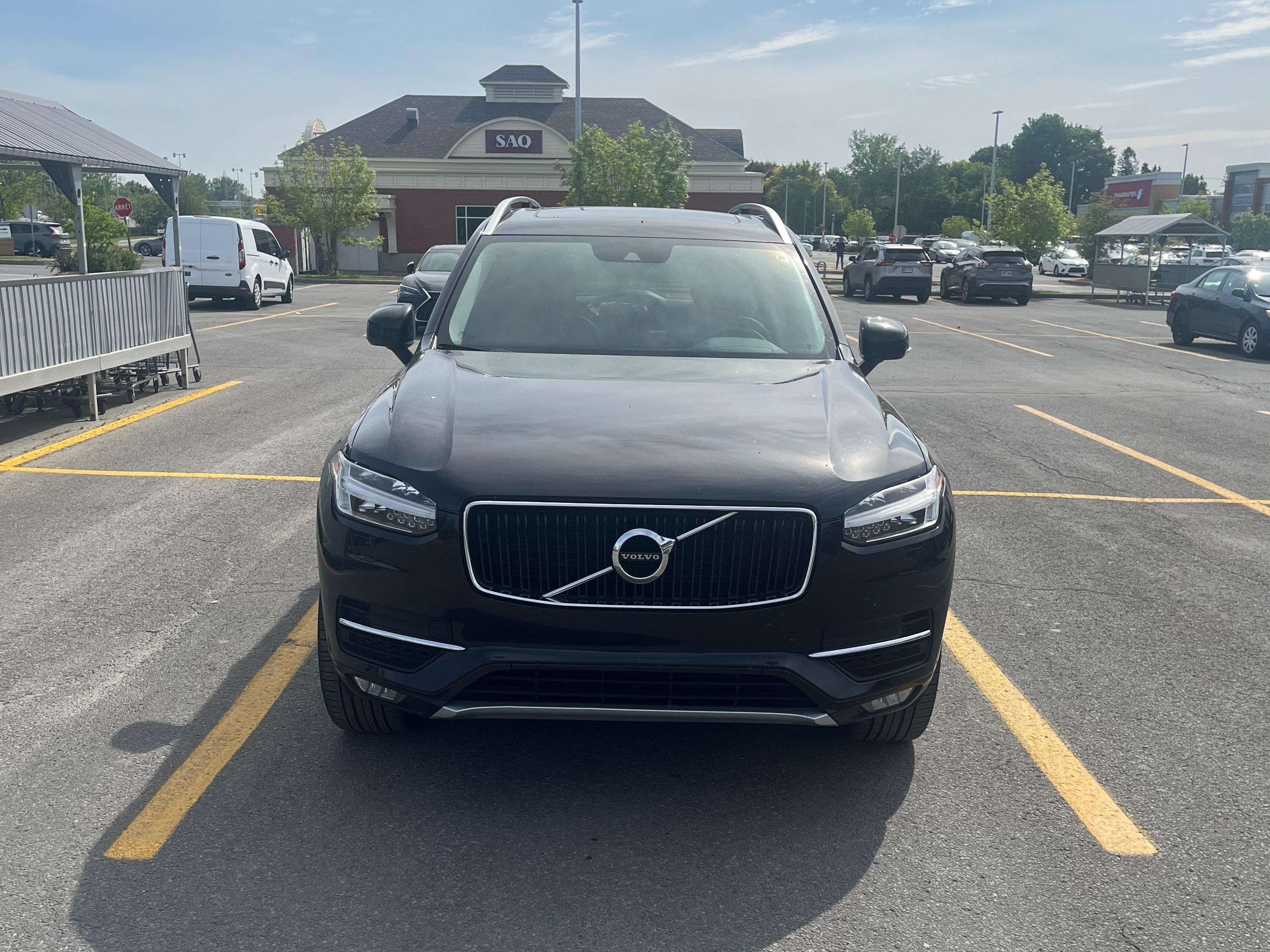2017 Volvo XC90 T5 Momentum alt 3