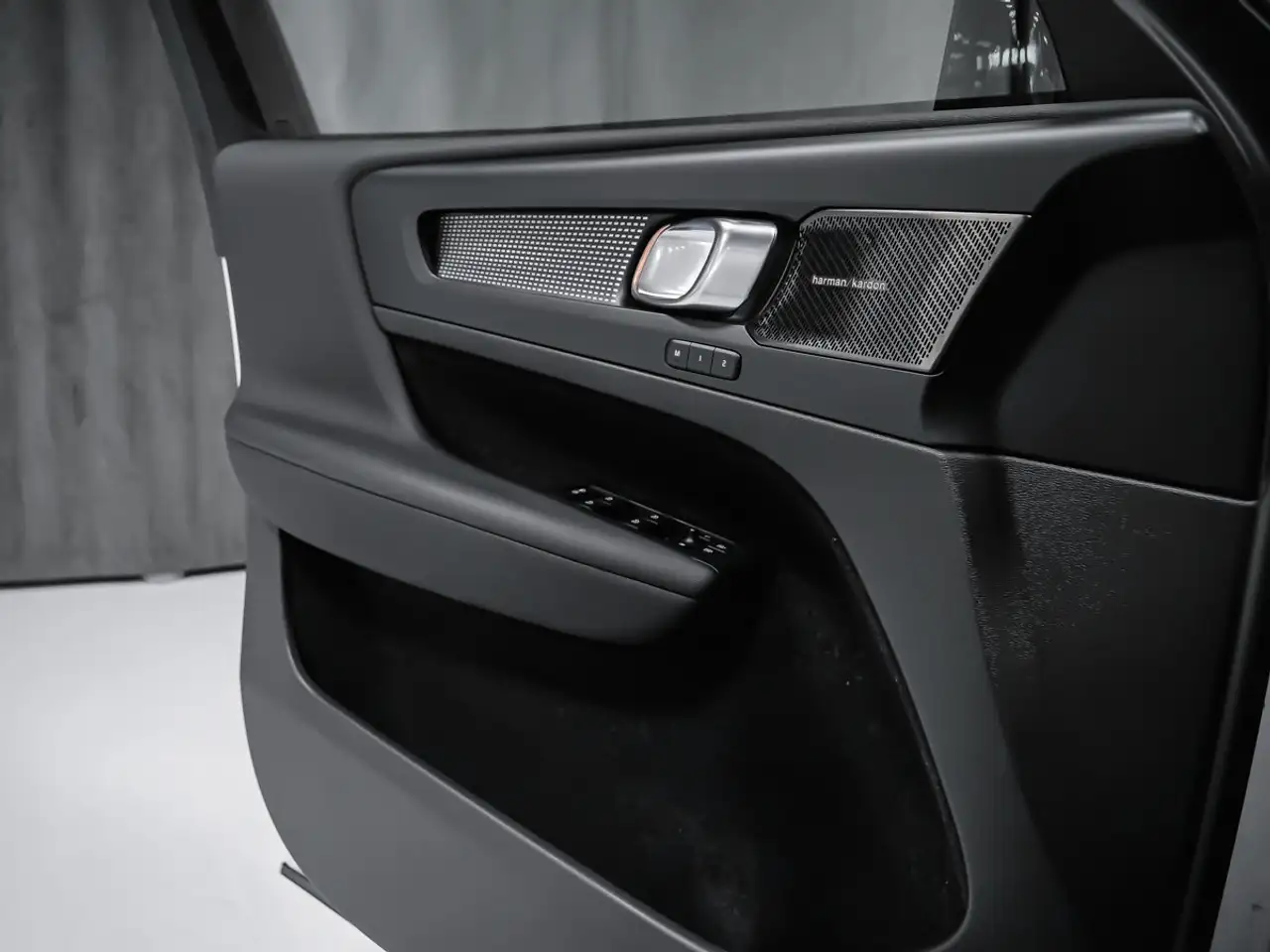 Volvo XC40 снимка Volvo XC40