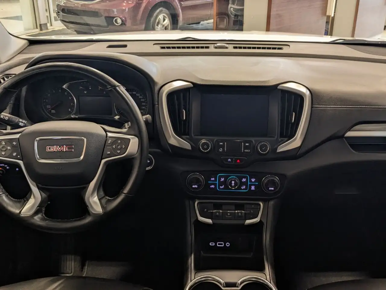 GMC Terrain снимка GMC Terrain