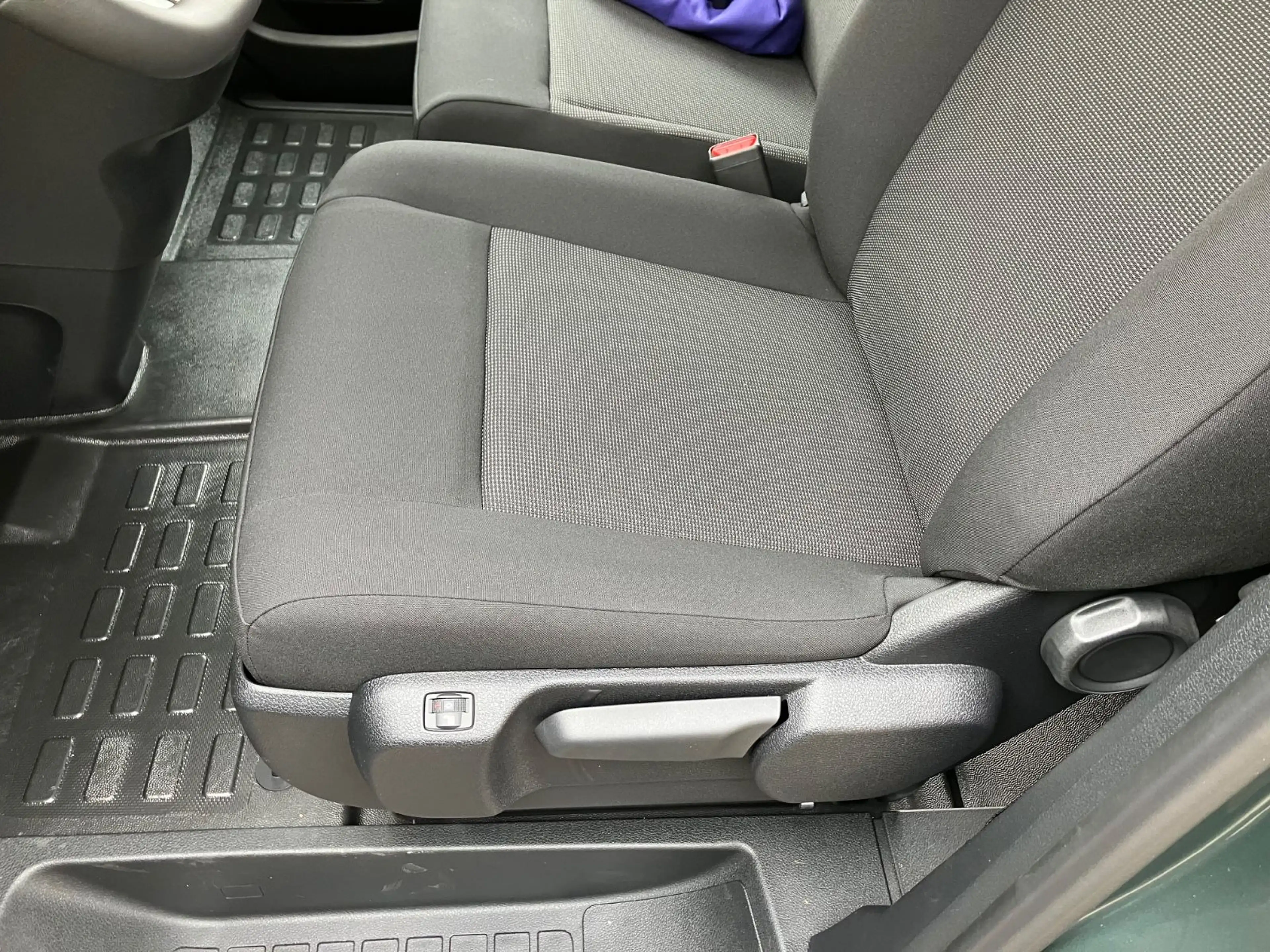 Opel Zafira Life 2,2 Autom Ed LED AHK SHZ 9 Sitz — photo 22