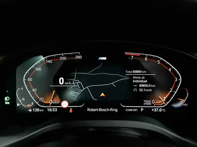 BMW X3 view 11