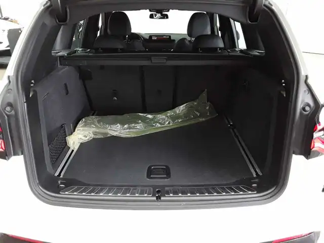 BMW X3 view 15
