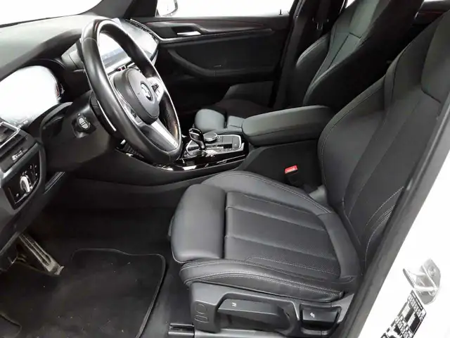 BMW X3 view 7