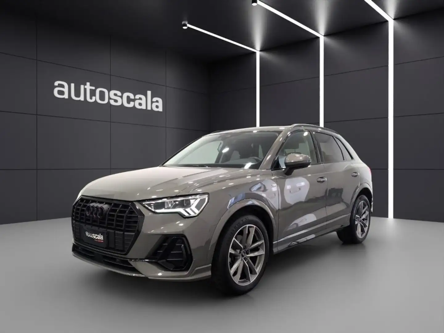 Audi Q3 35 TDI S tronic S line edition - 1