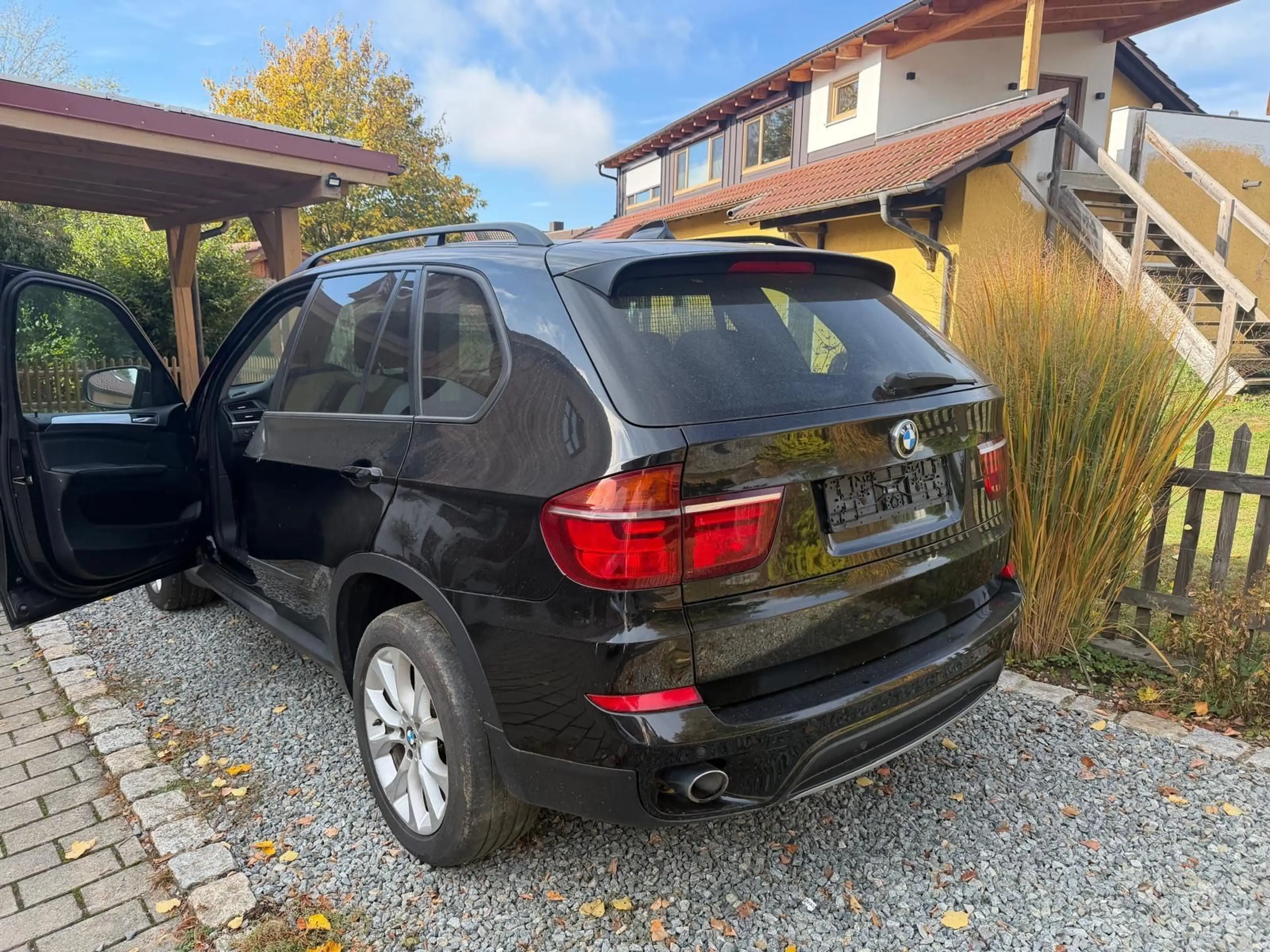 BMW X5 xDrive30d Top Zustand — photo 3