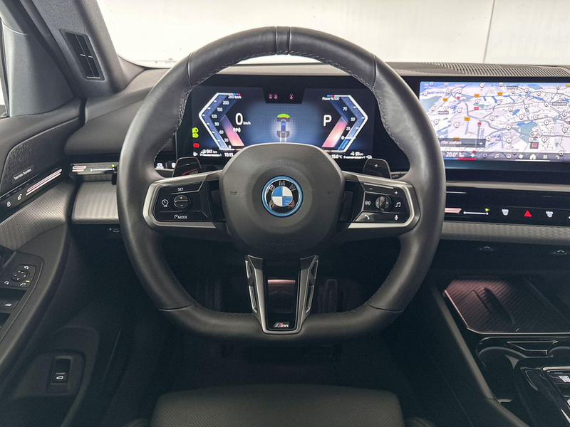 BMW 530 5 Serie Touring 530e — photo 12
