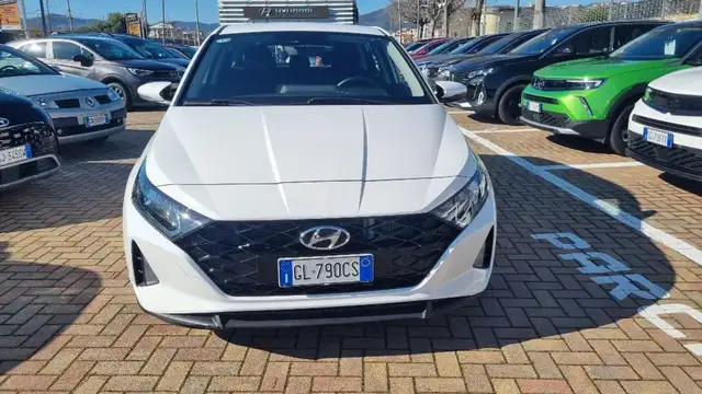 Hyundai i20 1.0 T-GDI 48V iMT Connectline