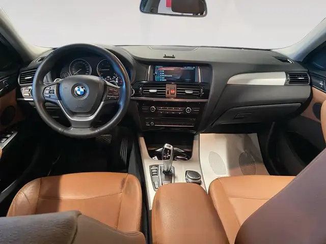 BMW X4 view 6