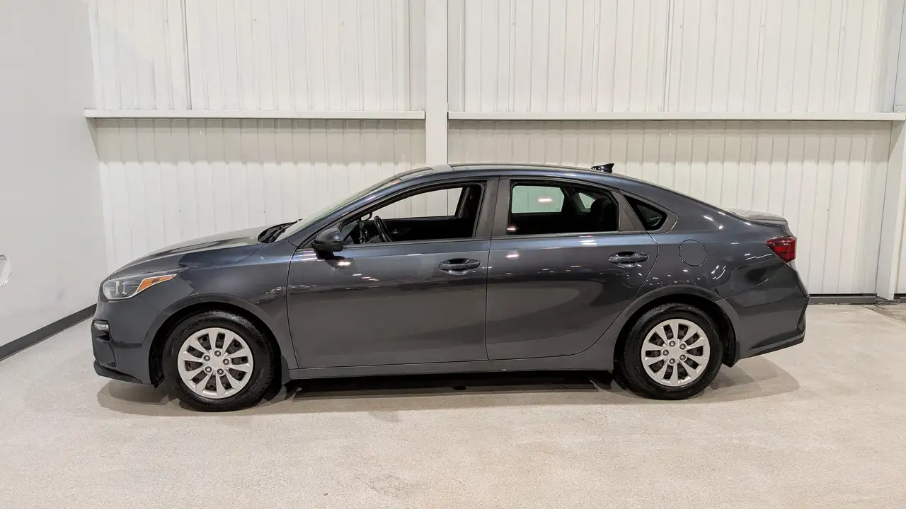Kia Forte снимка Kia Forte