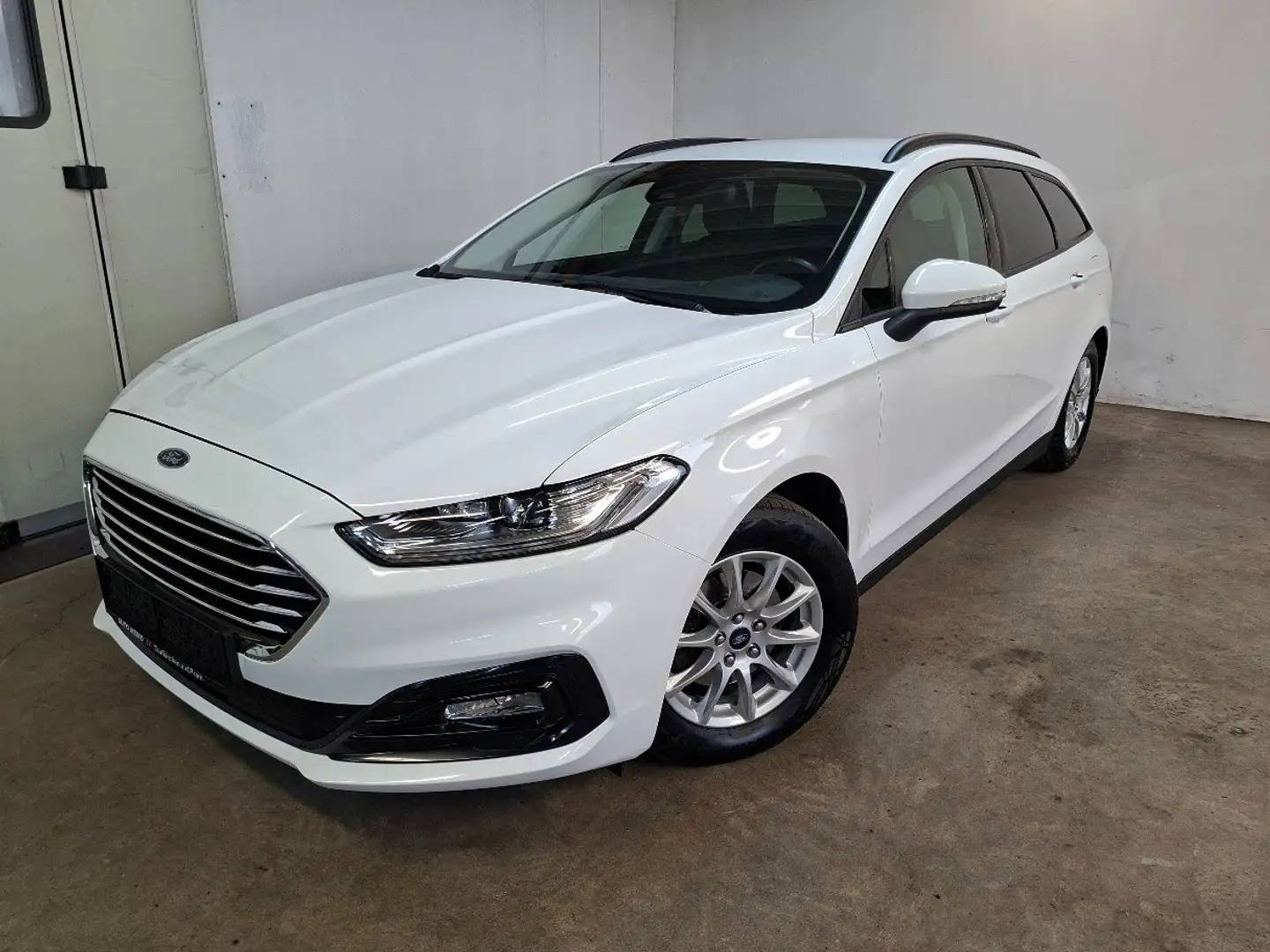 Ford Mondeo Kombi 2.0 EcoBlue, AHK, LED, Winter-Paket Weiß - 1