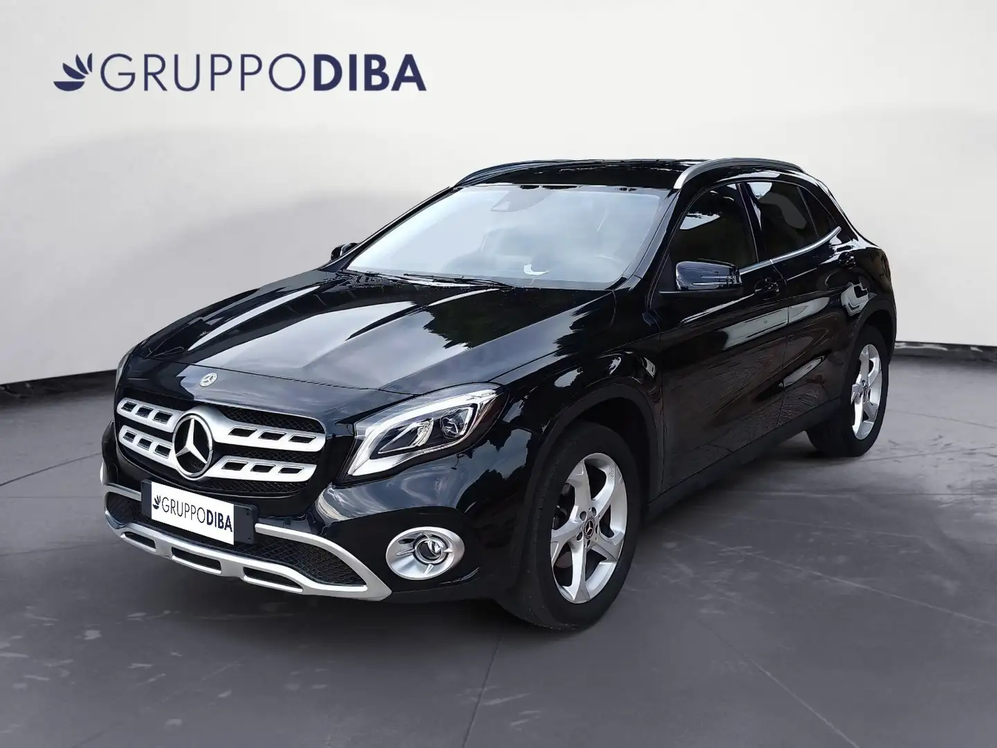 Mercedes-Benz GLA 180 GLA-X156 2017 Benzina 180 Sport Nero - 1