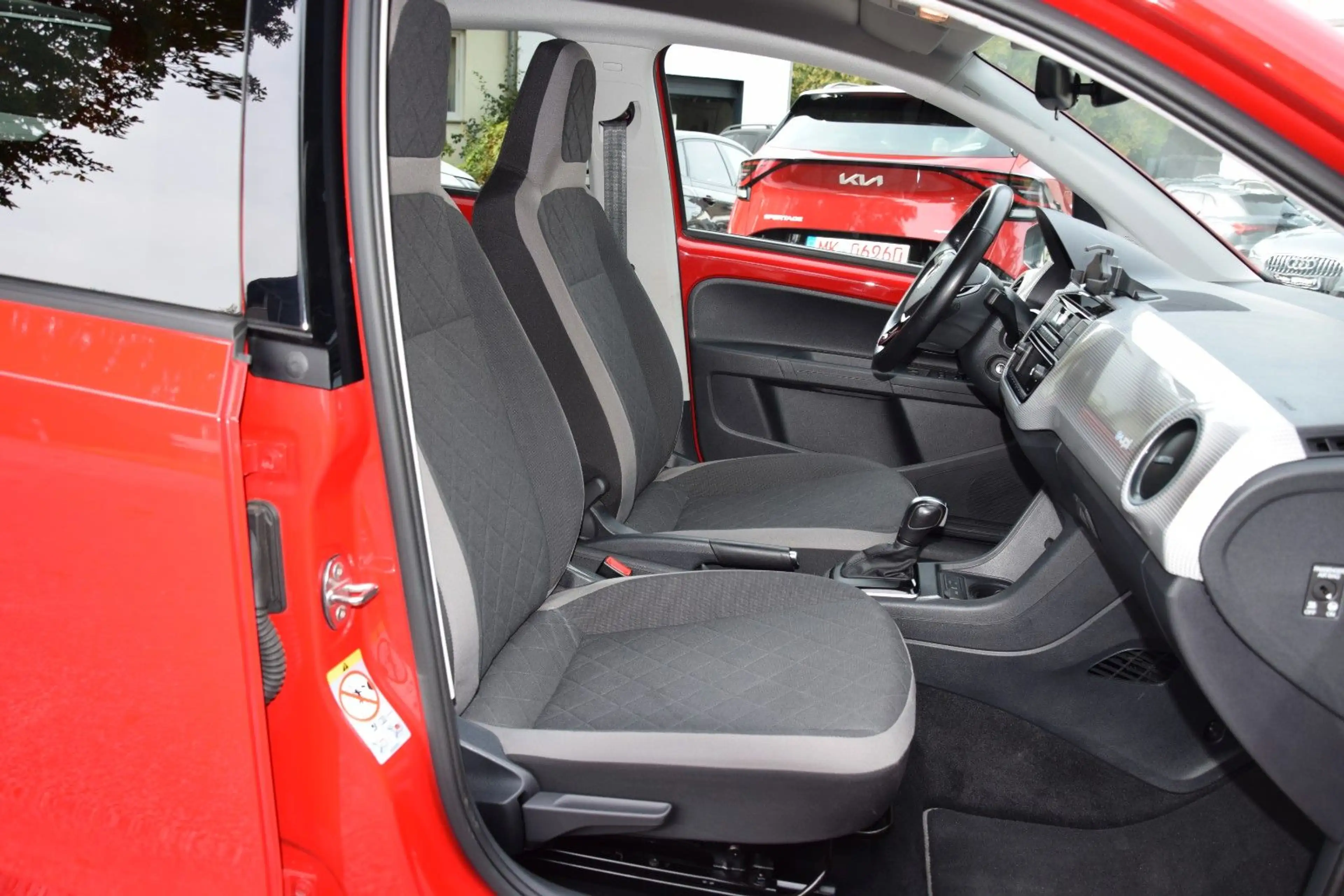 Volkswagen e-up! Style Plus/ Kamera / CCS/ 1 Hand/ SHZ — photo 13