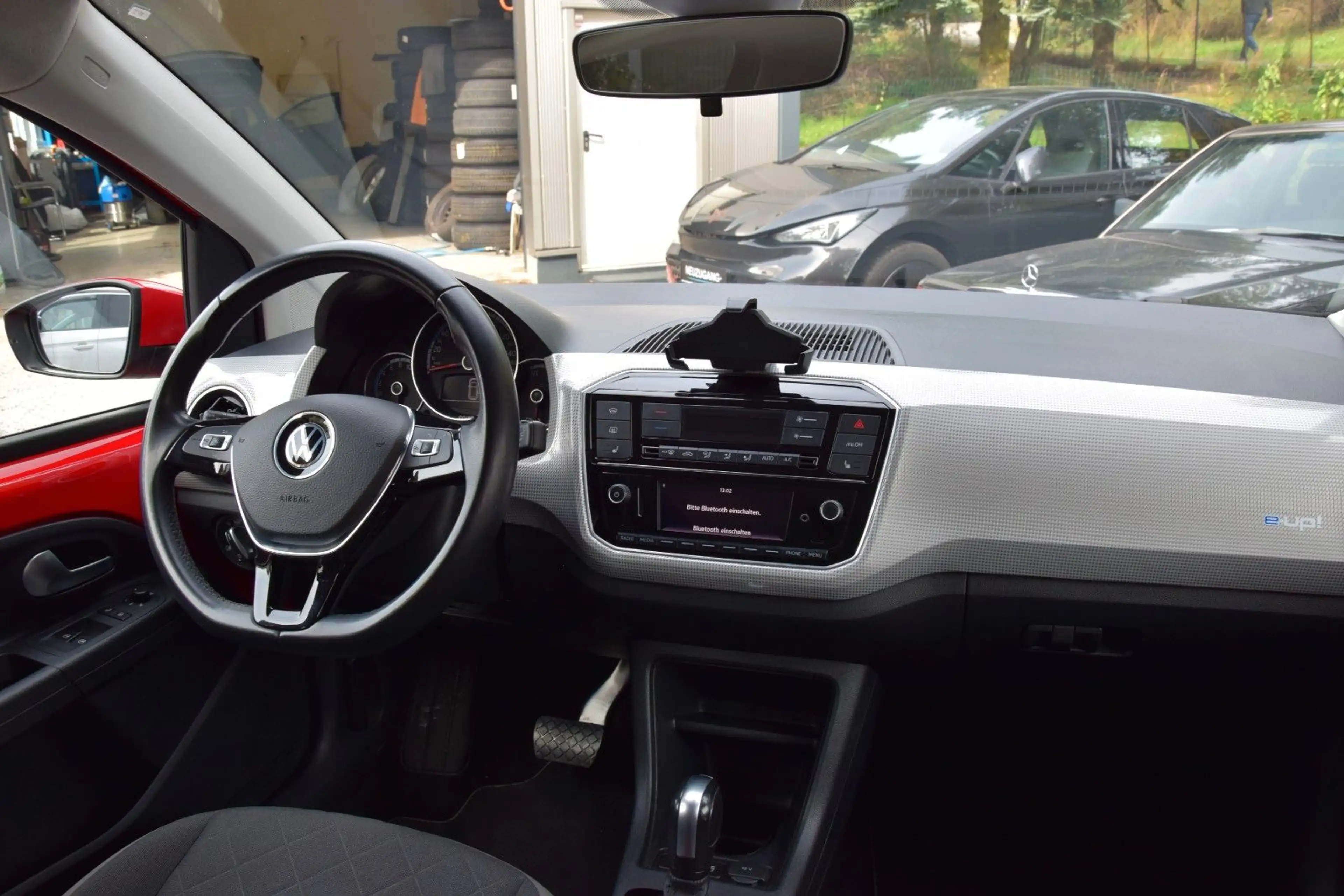 Volkswagen e-up! Style Plus/ Kamera / CCS/ 1 Hand/ SHZ — photo 14