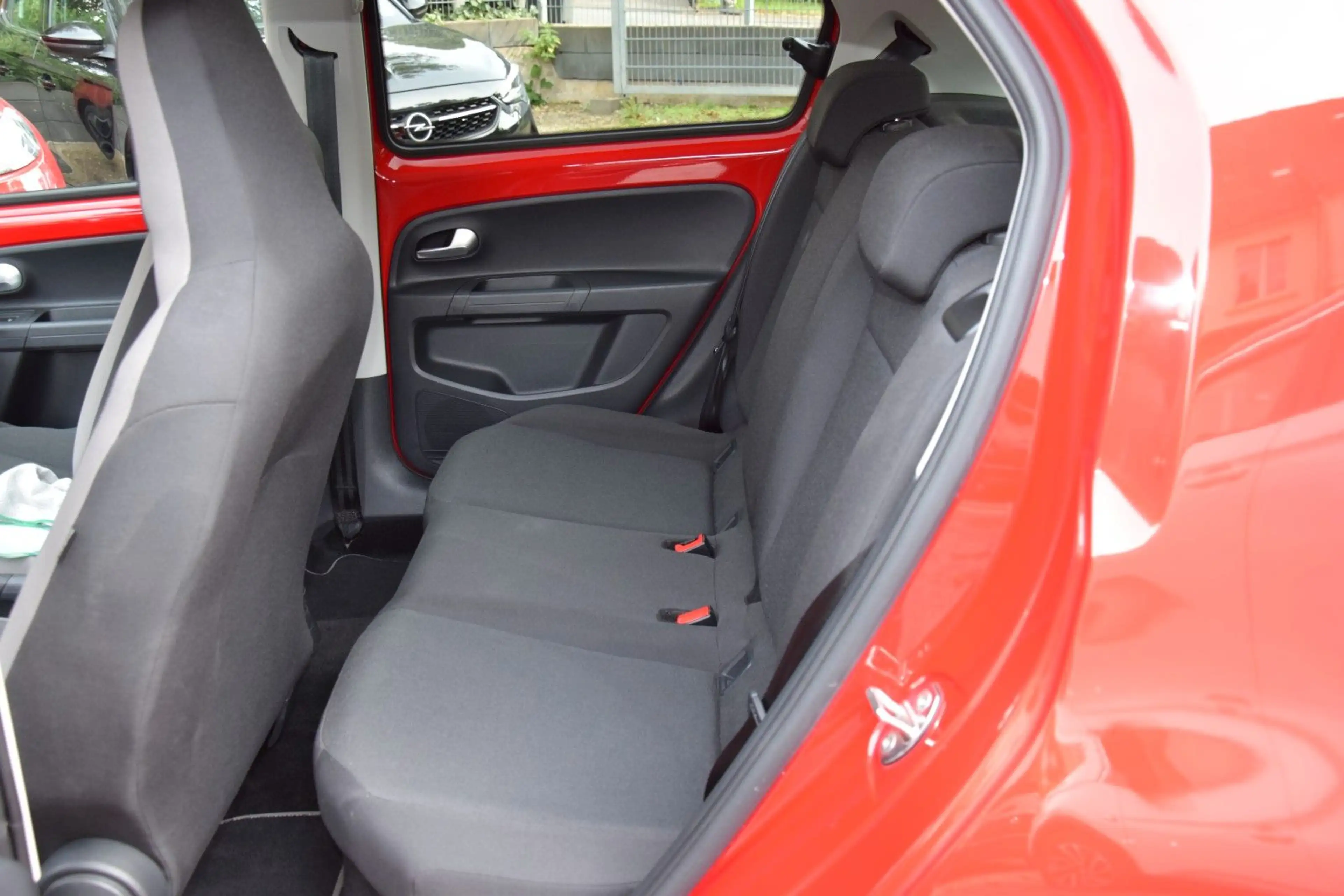 Volkswagen e-up! Style Plus/ Kamera / CCS/ 1 Hand/ SHZ — photo 11