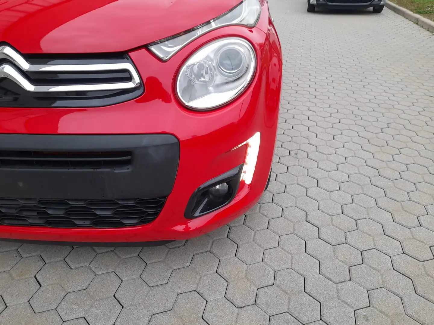 Citroen C1 C1 3p 1.0 vti Feel E6 Rosso - 2