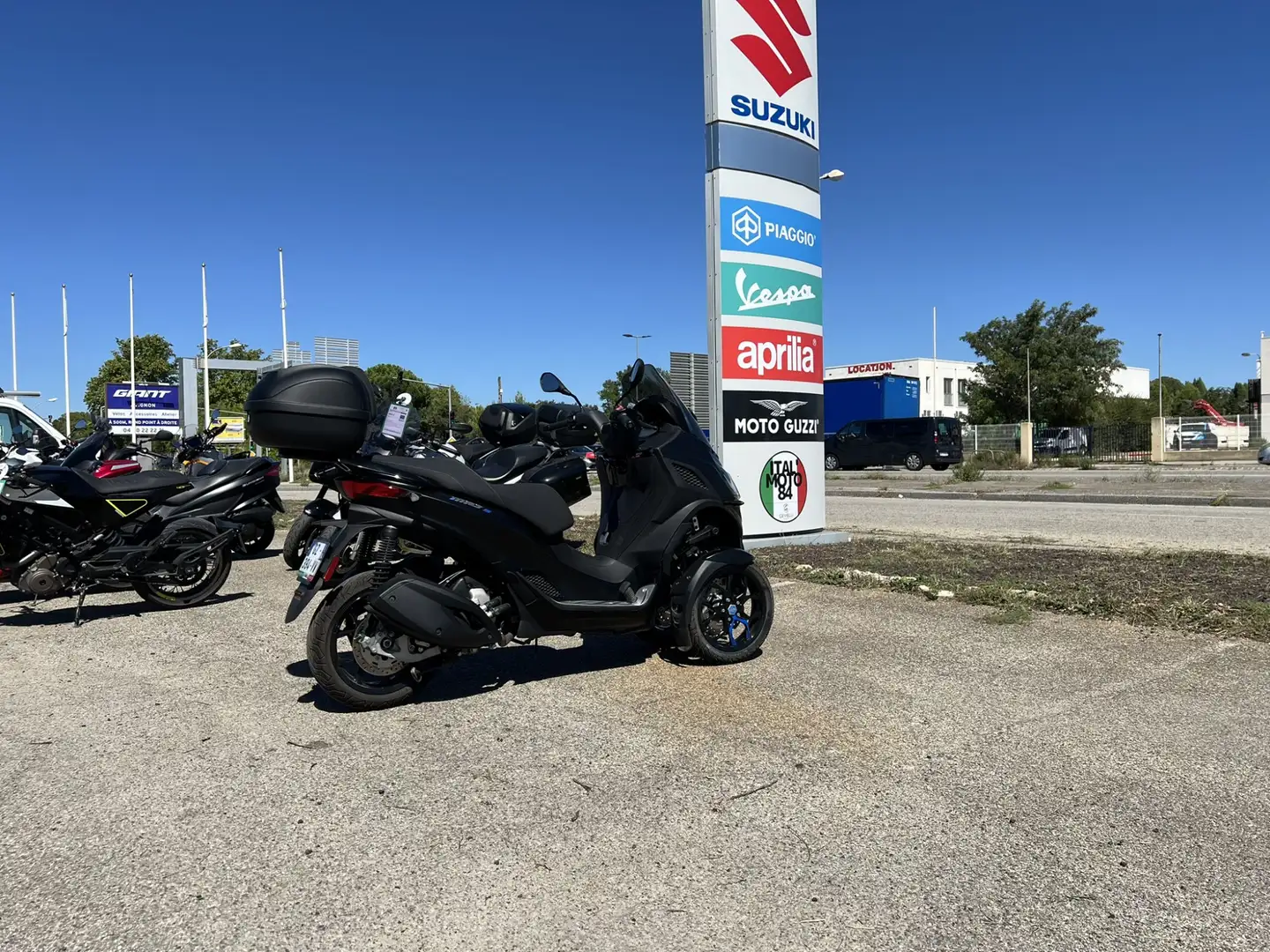 Piaggio MP3 310 Zwart - 2