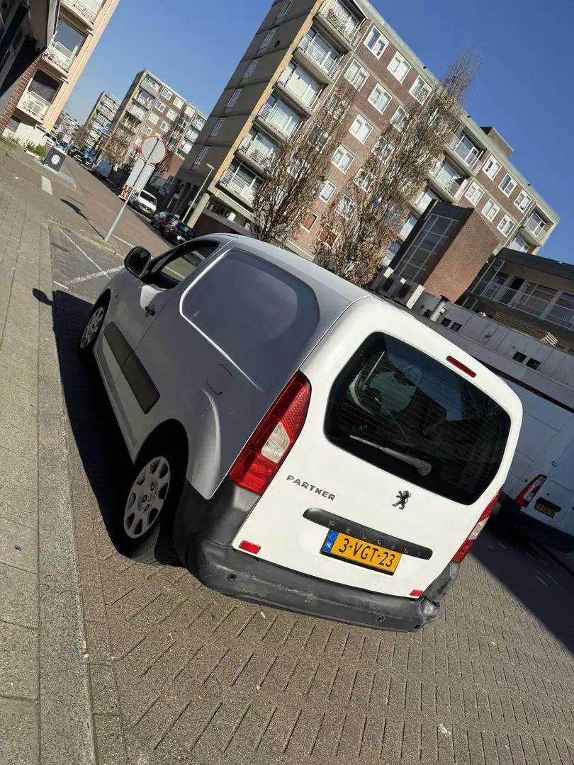 Peugeot Partner 1.6 HDi 75 L1 Komfort - 2