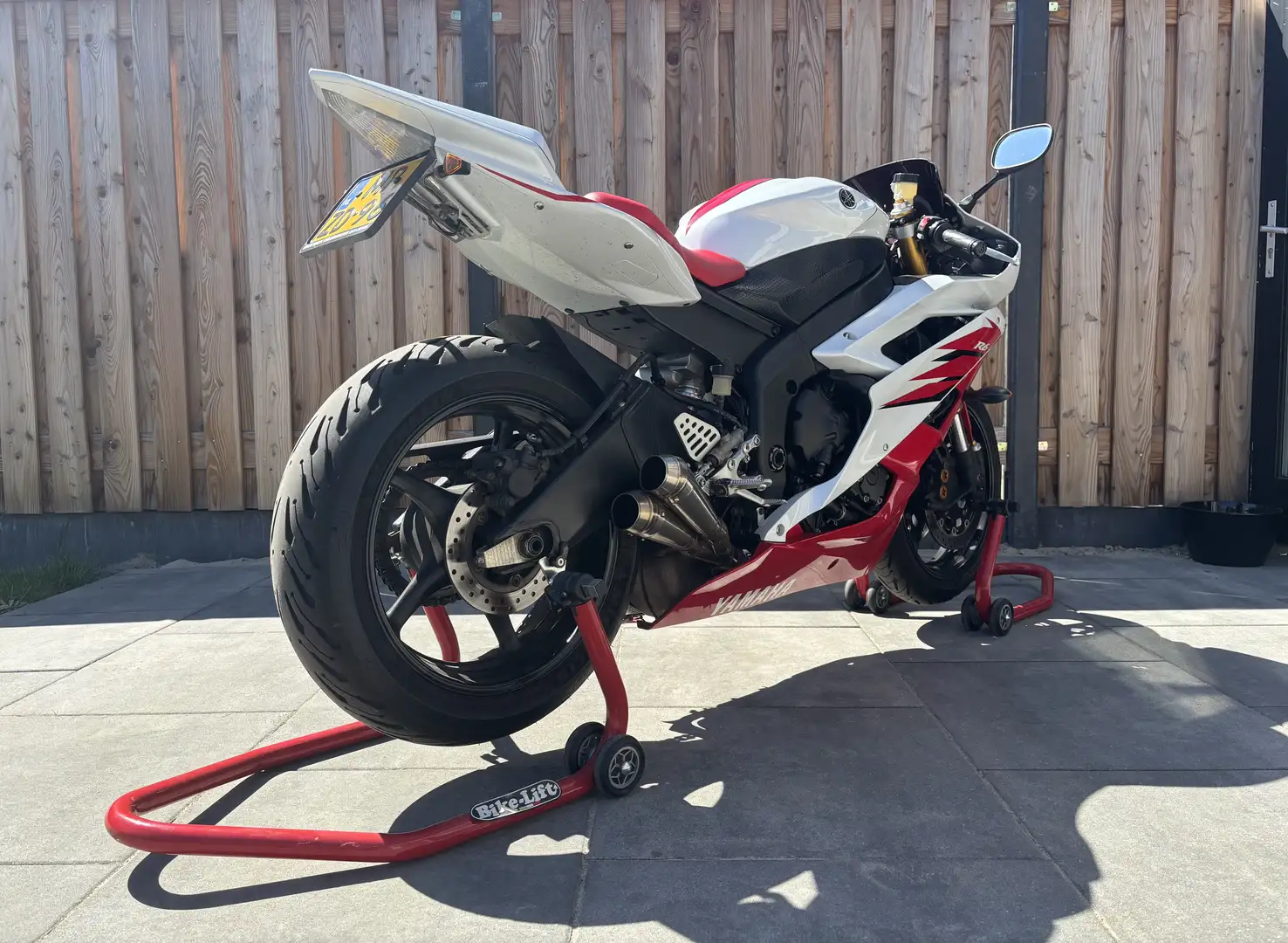 Yamaha YZF-R6 Sport Piros - 2