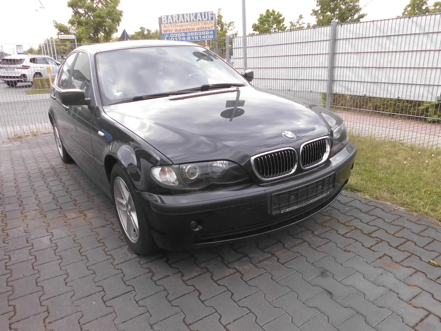 BMW 316 3er Edition Lifestyle, KLIMA,SITZHEIZUNG,ALUFELGEN Negro - 2