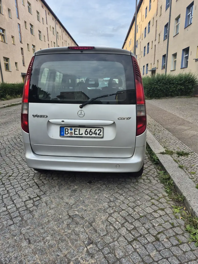 Mercedes-Benz Vaneo CDI Family - 2