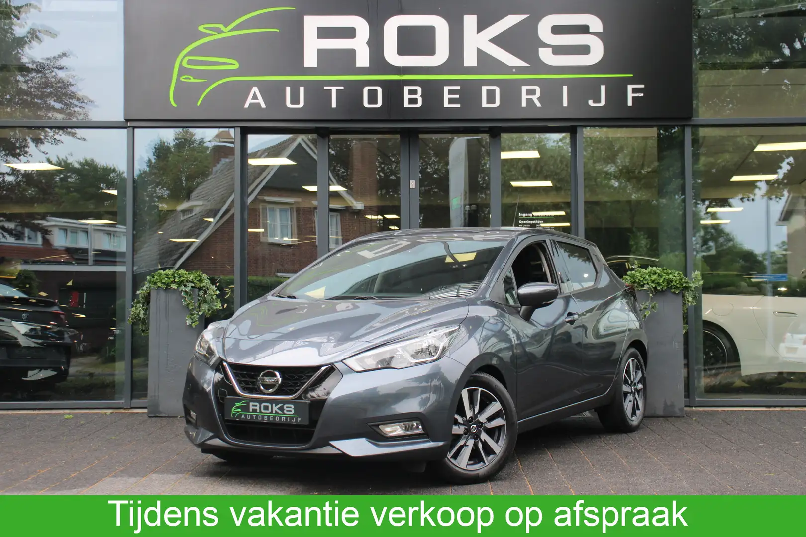 Nissan Micra 1.0 IG-T N-Connecta automaat Gri - 1