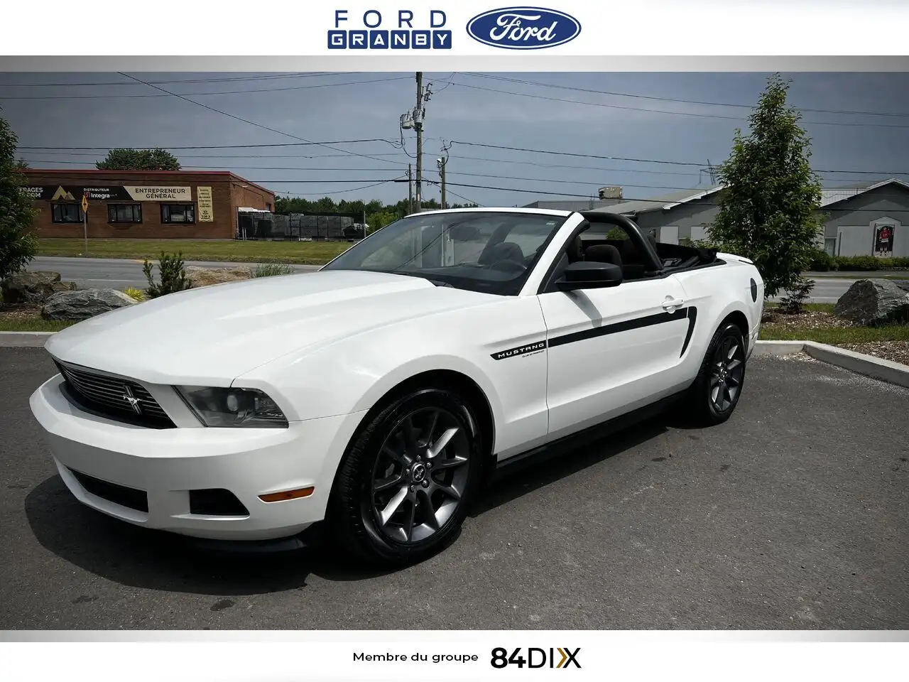 Ford Mustang photo Ford Mustang