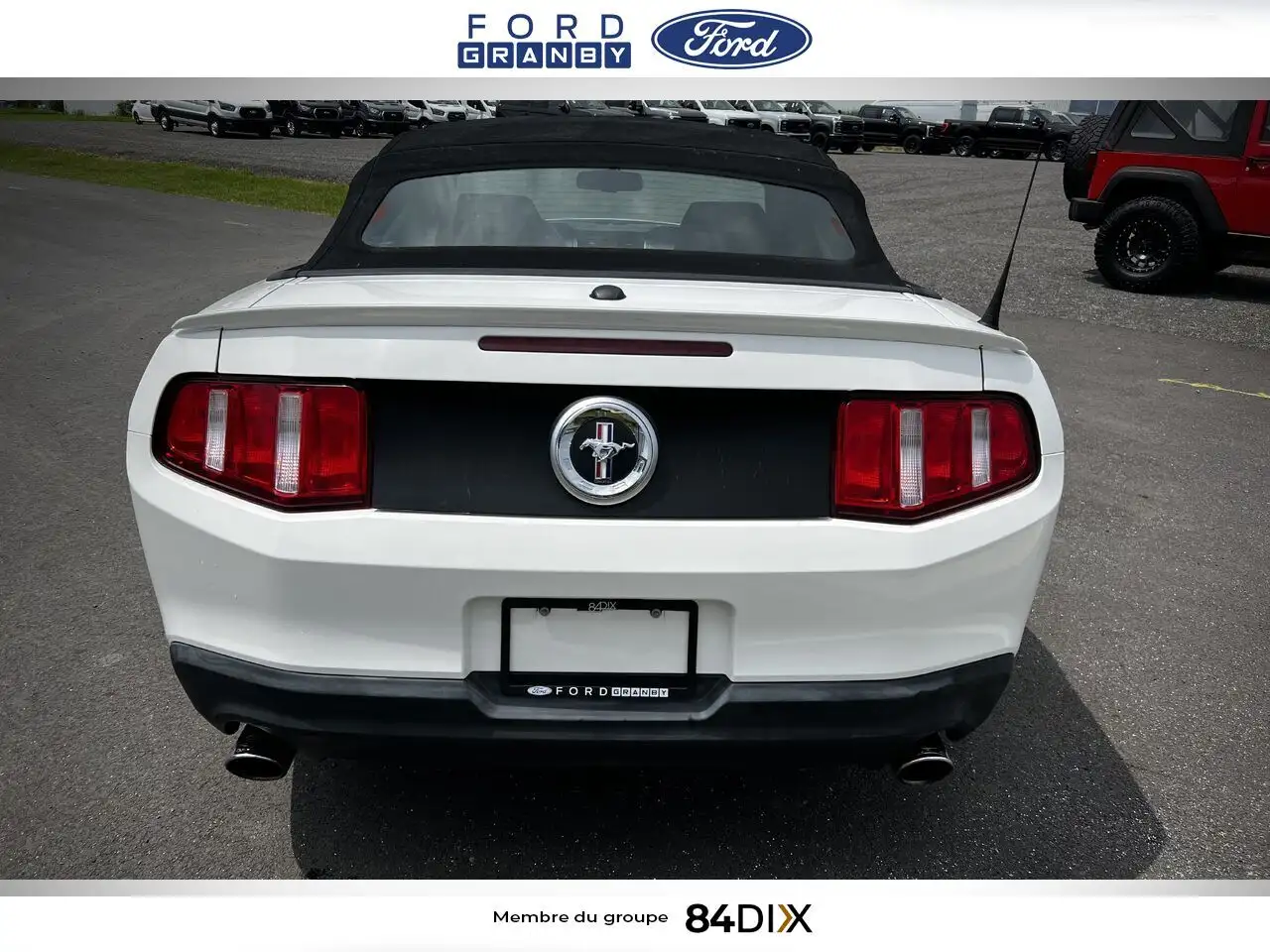 Ford Mustang photo Ford Mustang
