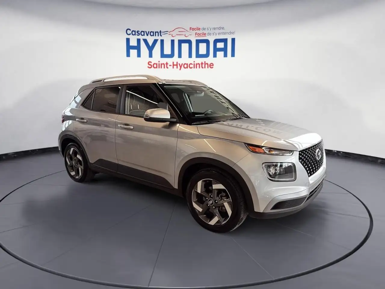 Hyundai Venue снимка Hyundai Venue