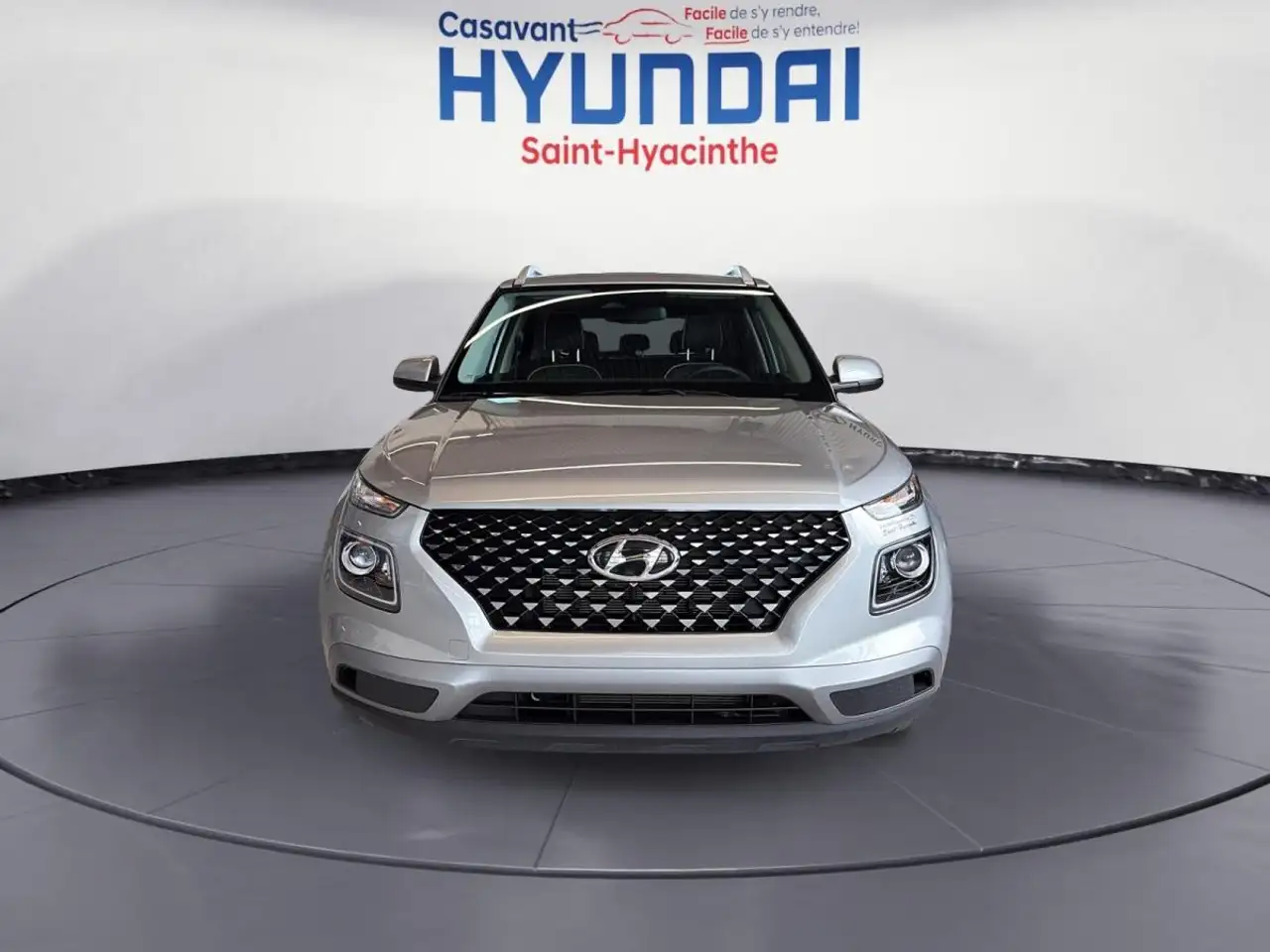 Hyundai Venue снимка Hyundai Venue