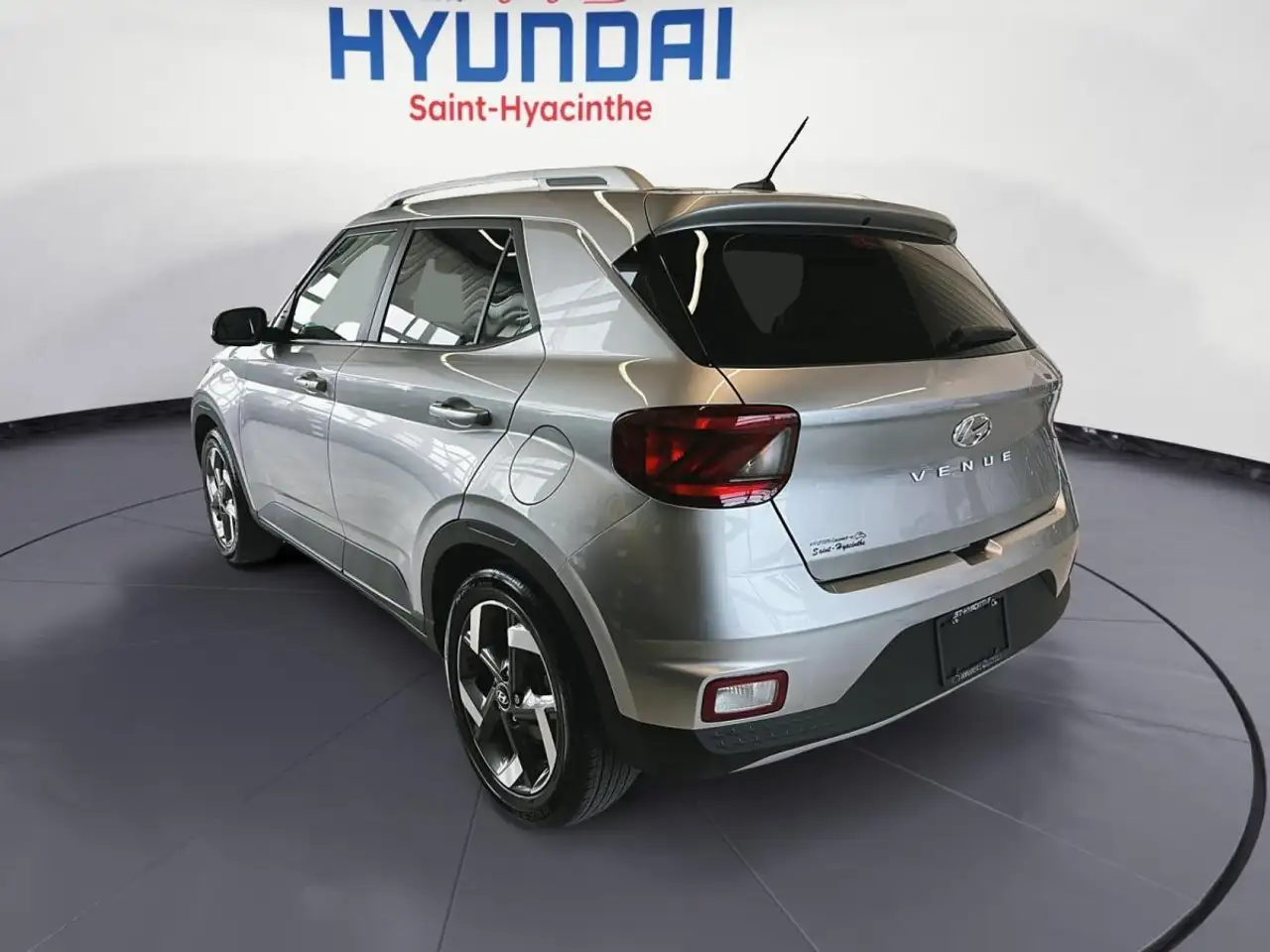 Hyundai Venue снимка Hyundai Venue