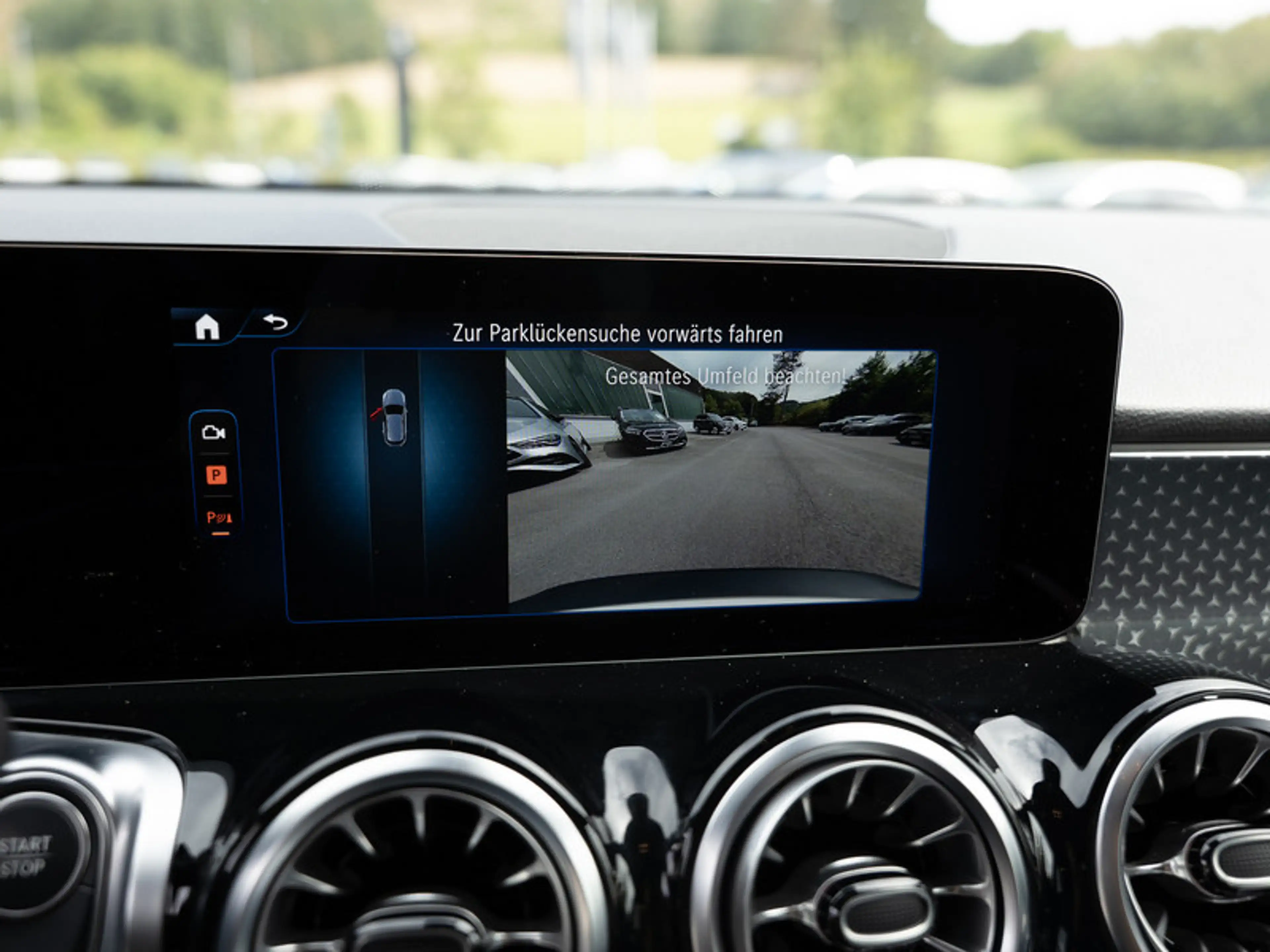 Mercedes-Benz EQB 250 + Progressive/LED/Cam/Totw/Winter/7Sitze — photo 14