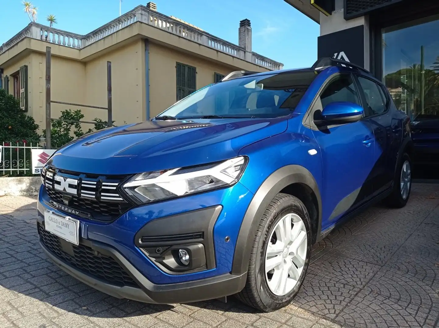 Dacia Sandero Stepway 1.0 tce Expression Eco-g 100cv Azul - 1