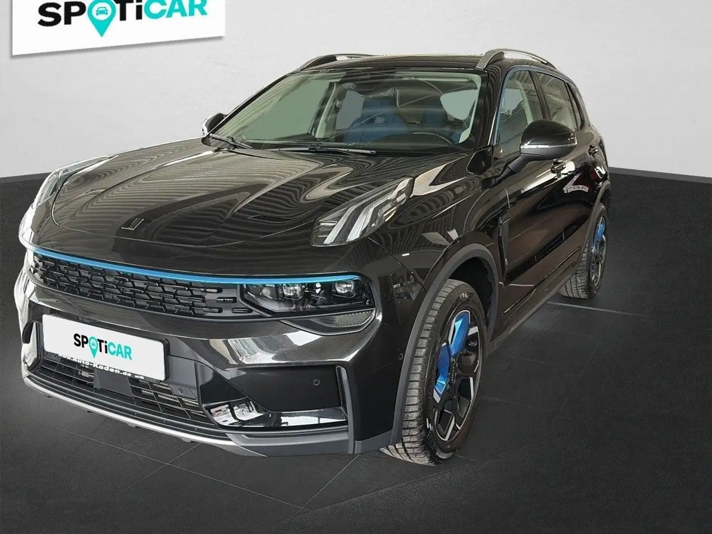 Lynk & Co 01 1.5 T HEV 145 kW AHZV, SHZ, Klima Schwarz - 1